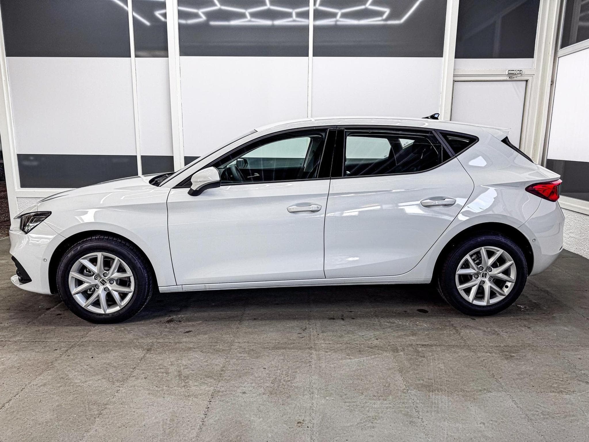 Seat Leon Style (2026) - Photo 3