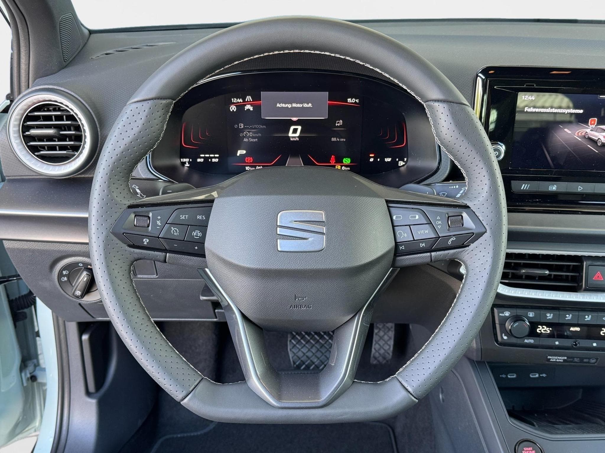 Seat Arona FR (2026) - Photo 11