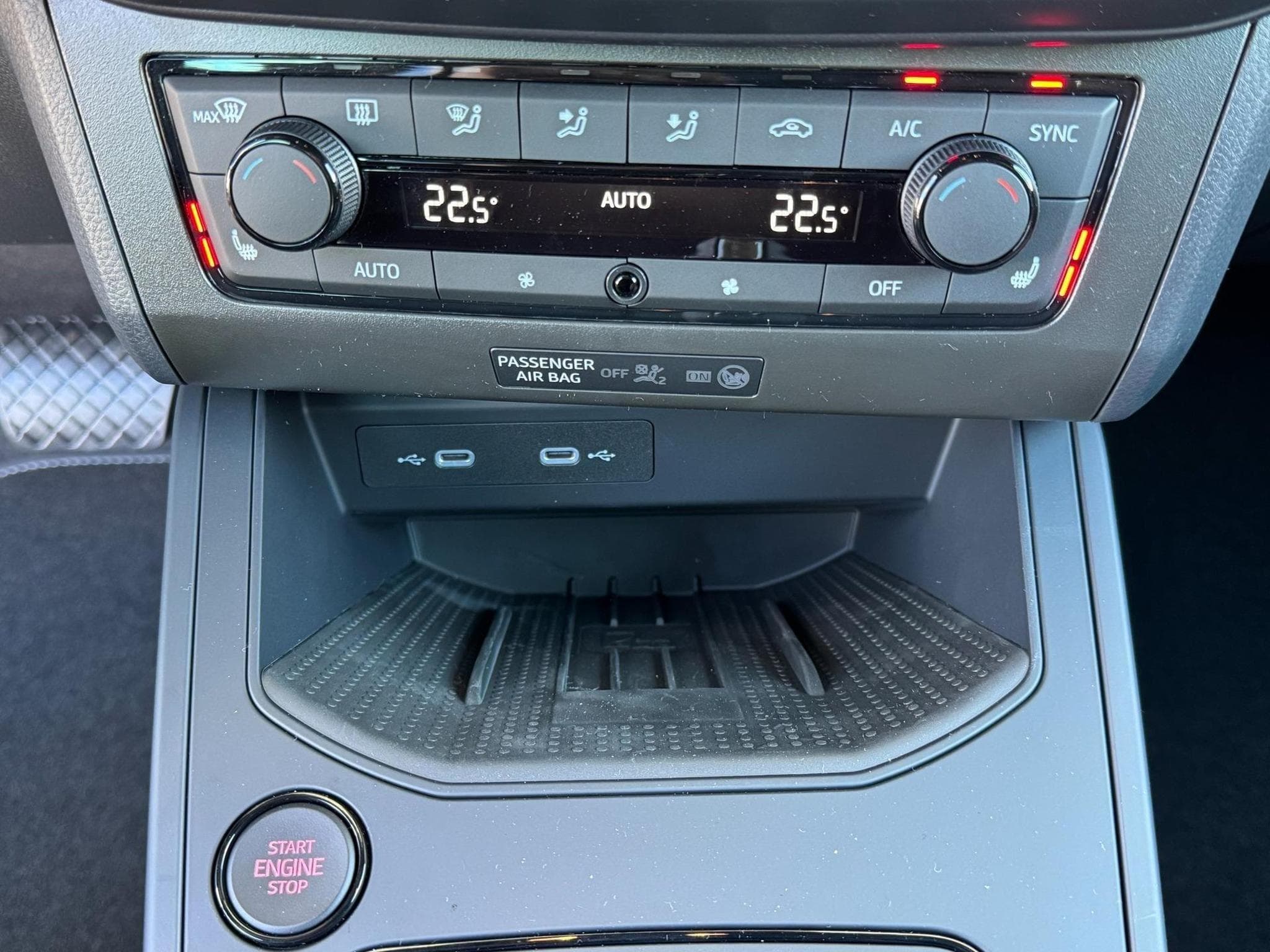 Seat Arona FR (2026) - Photo 15
