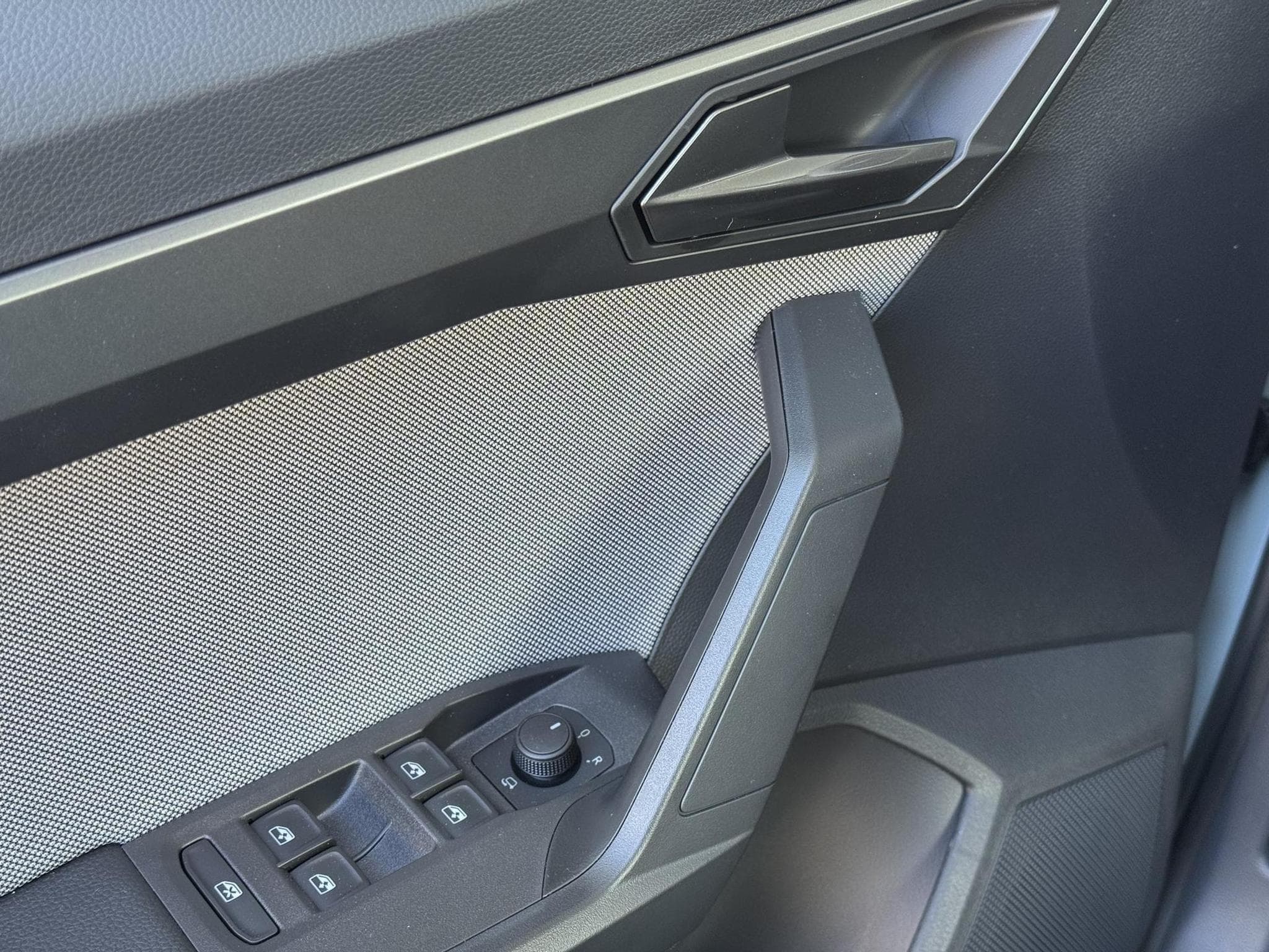 Seat Arona FR (2026) - Photo 24