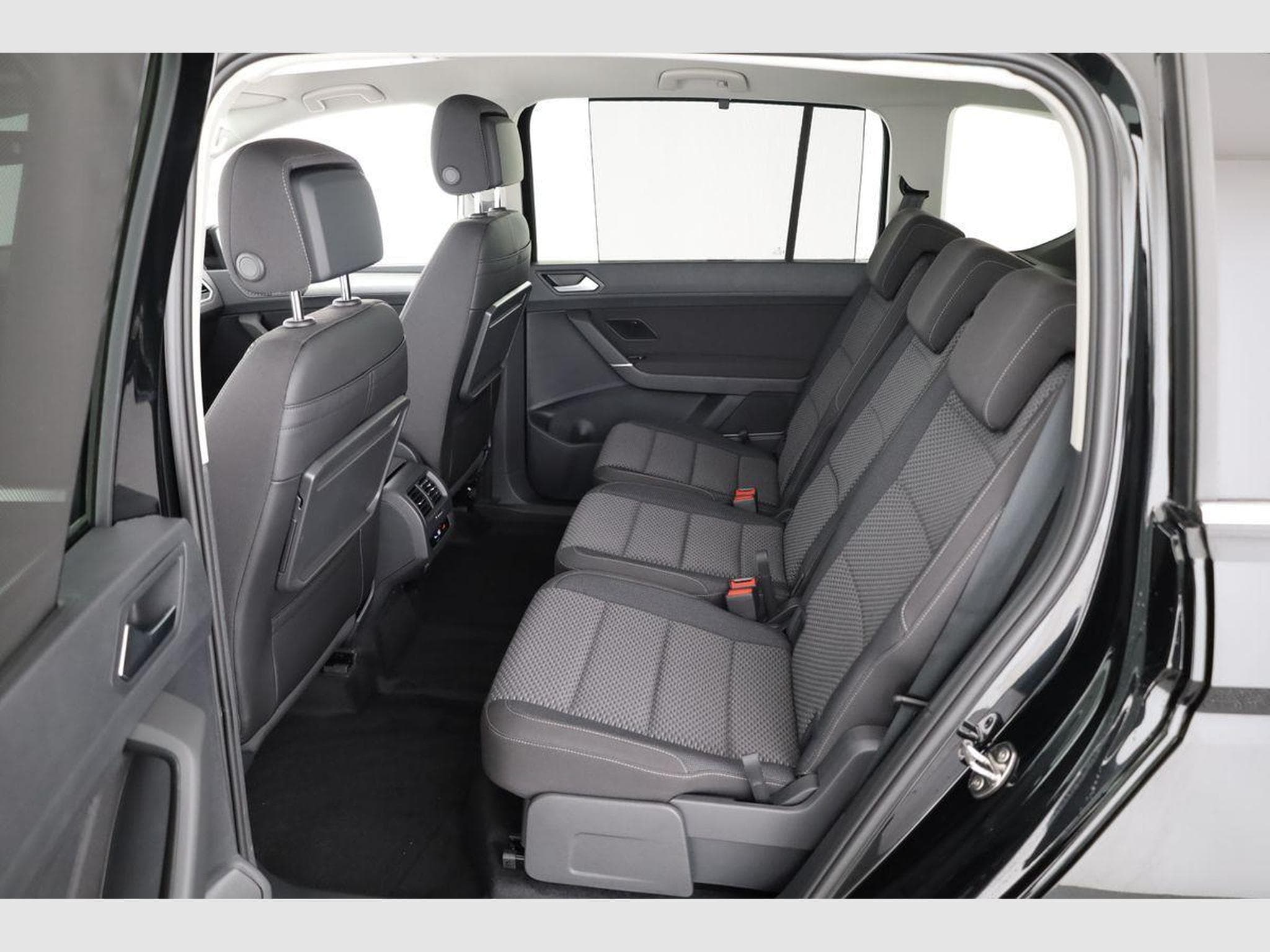 VW Touran Comfortline BMT/Start-Stopp (2026) - Photo 10