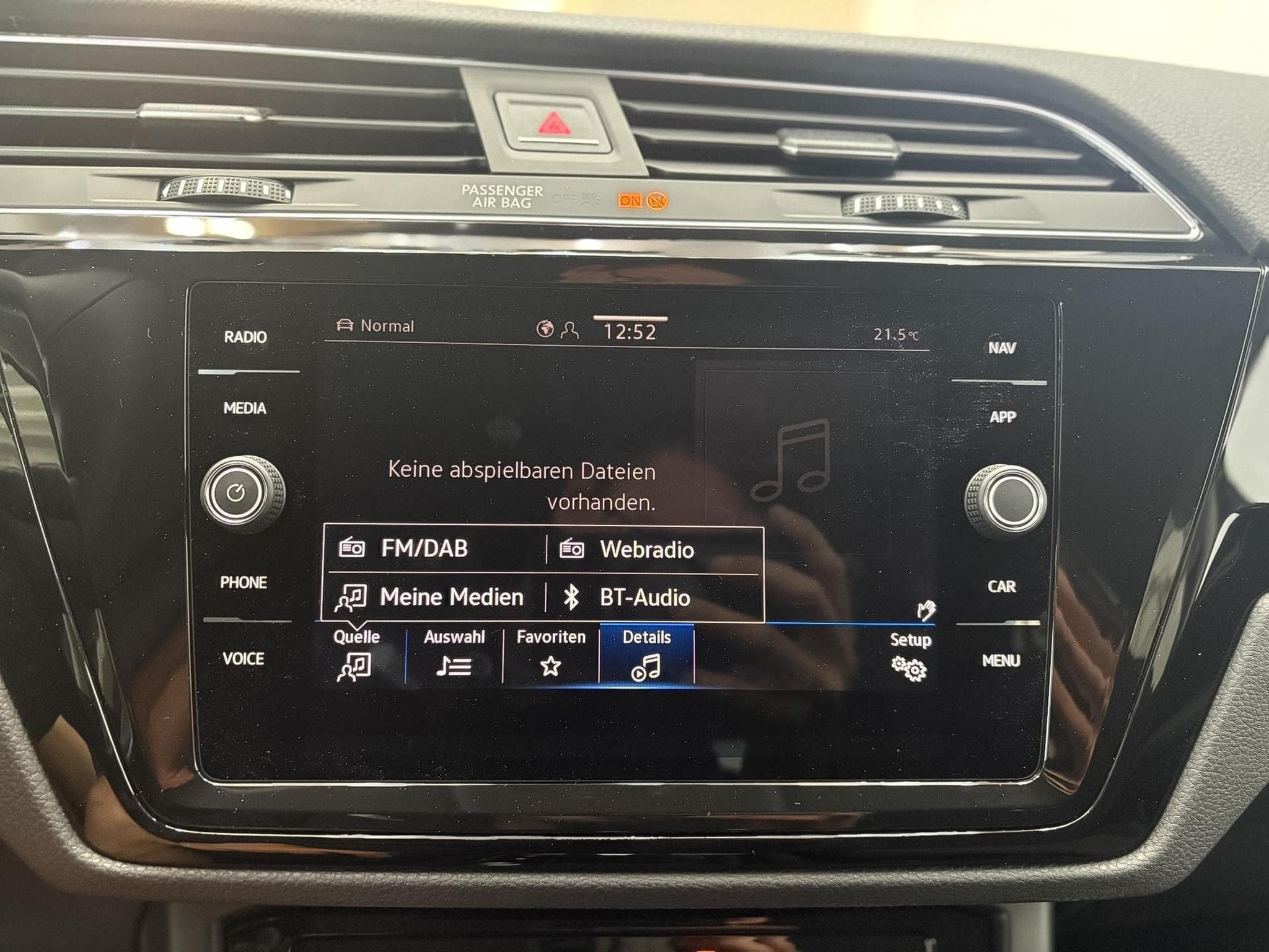 VW Touran R-LINE (2026) - Photo 18