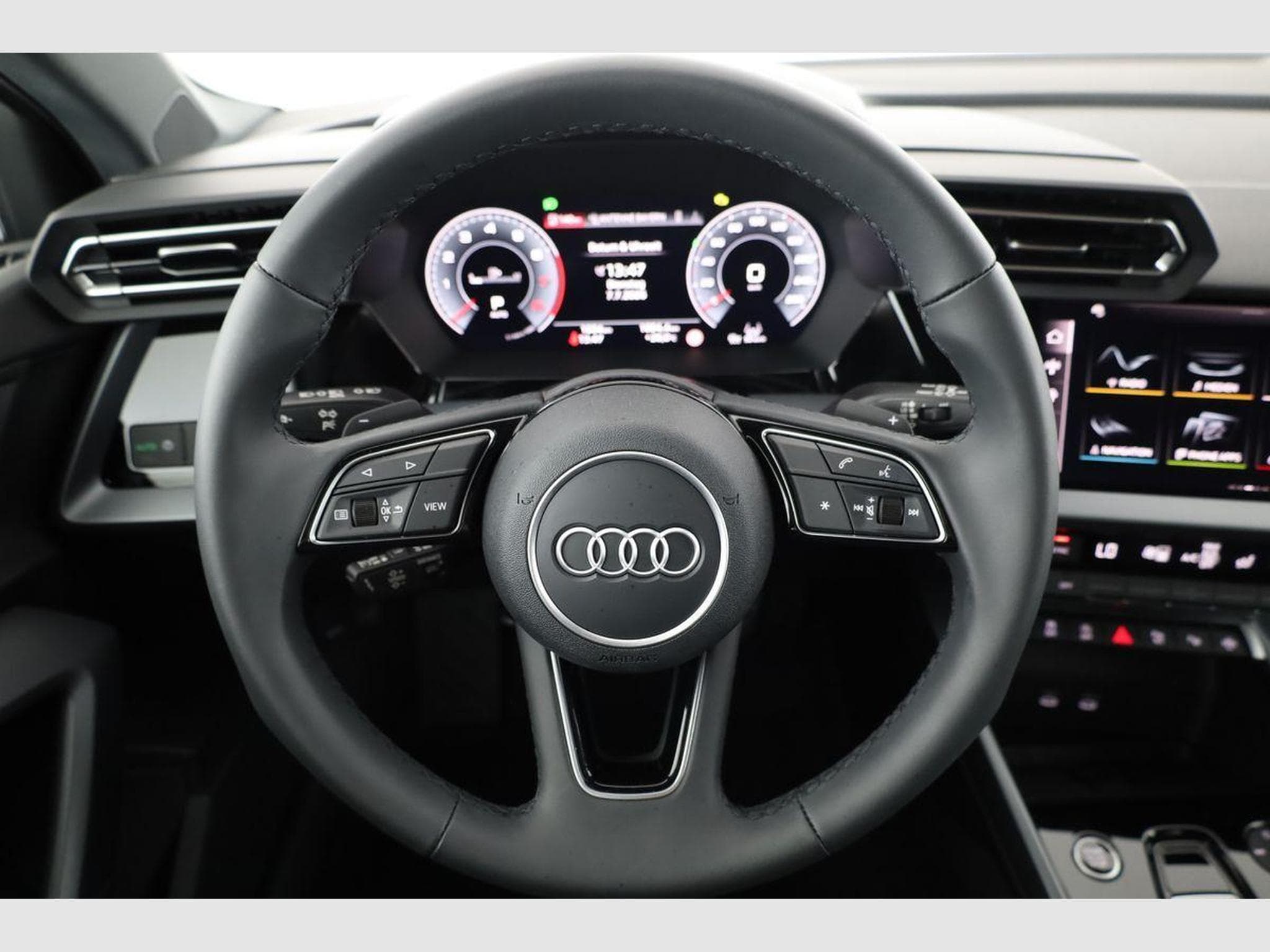 Audi A3 TFSI quattro 150 kW (2026) - Photo 5