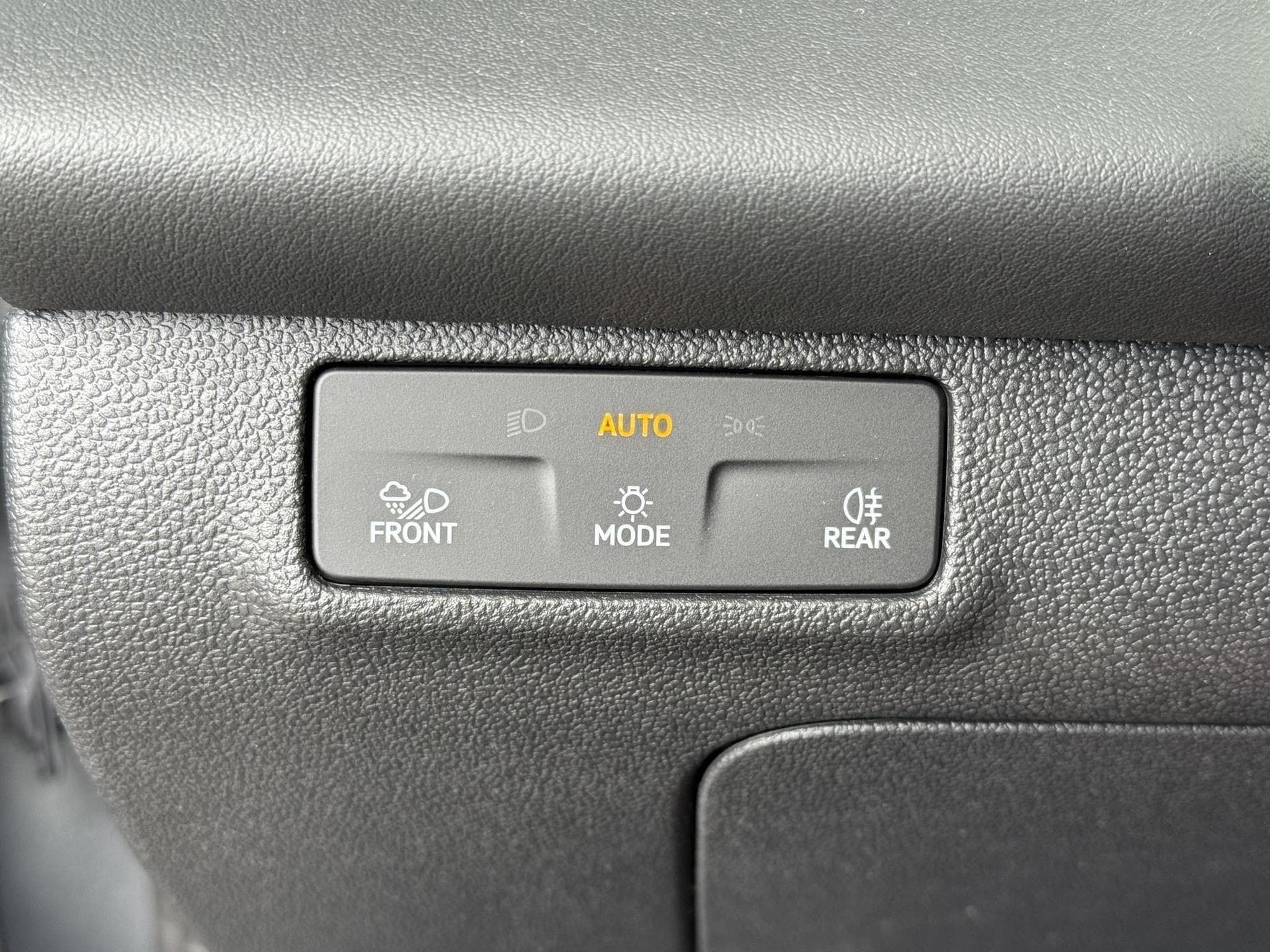 VW T-Roc T-Roc (2026) - Photo 24