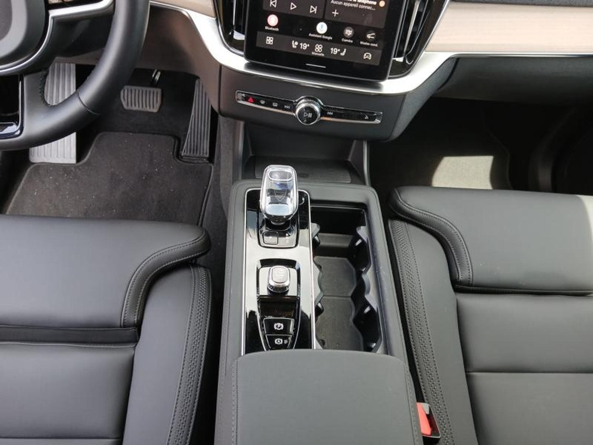 Volvo XC90 T8 Plus Bright / Hybride + Kit Hiver (2025) - Photo 11