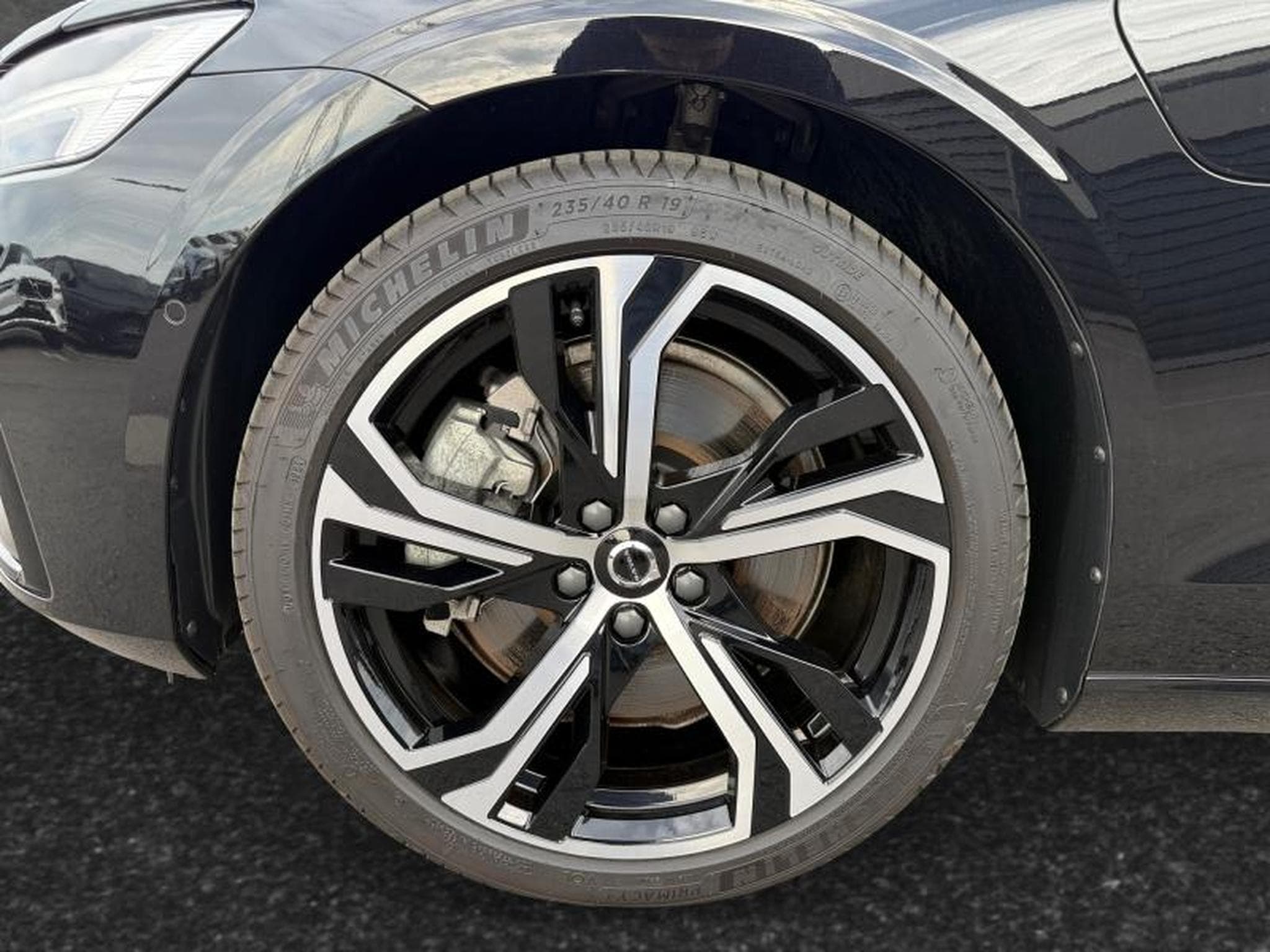 Volvo V60 T6 AWD Plus Dark / Hybride (2024) - Photo 14