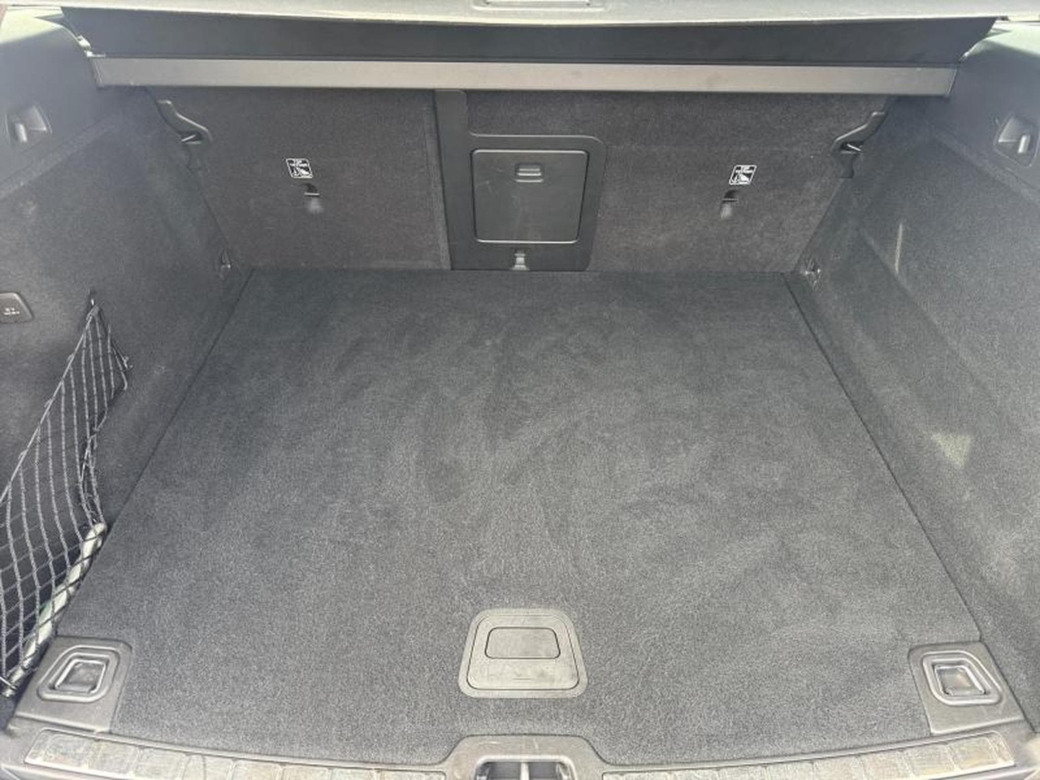 Volvo XC60 B4 Core / Essence (2022) - Photo 19