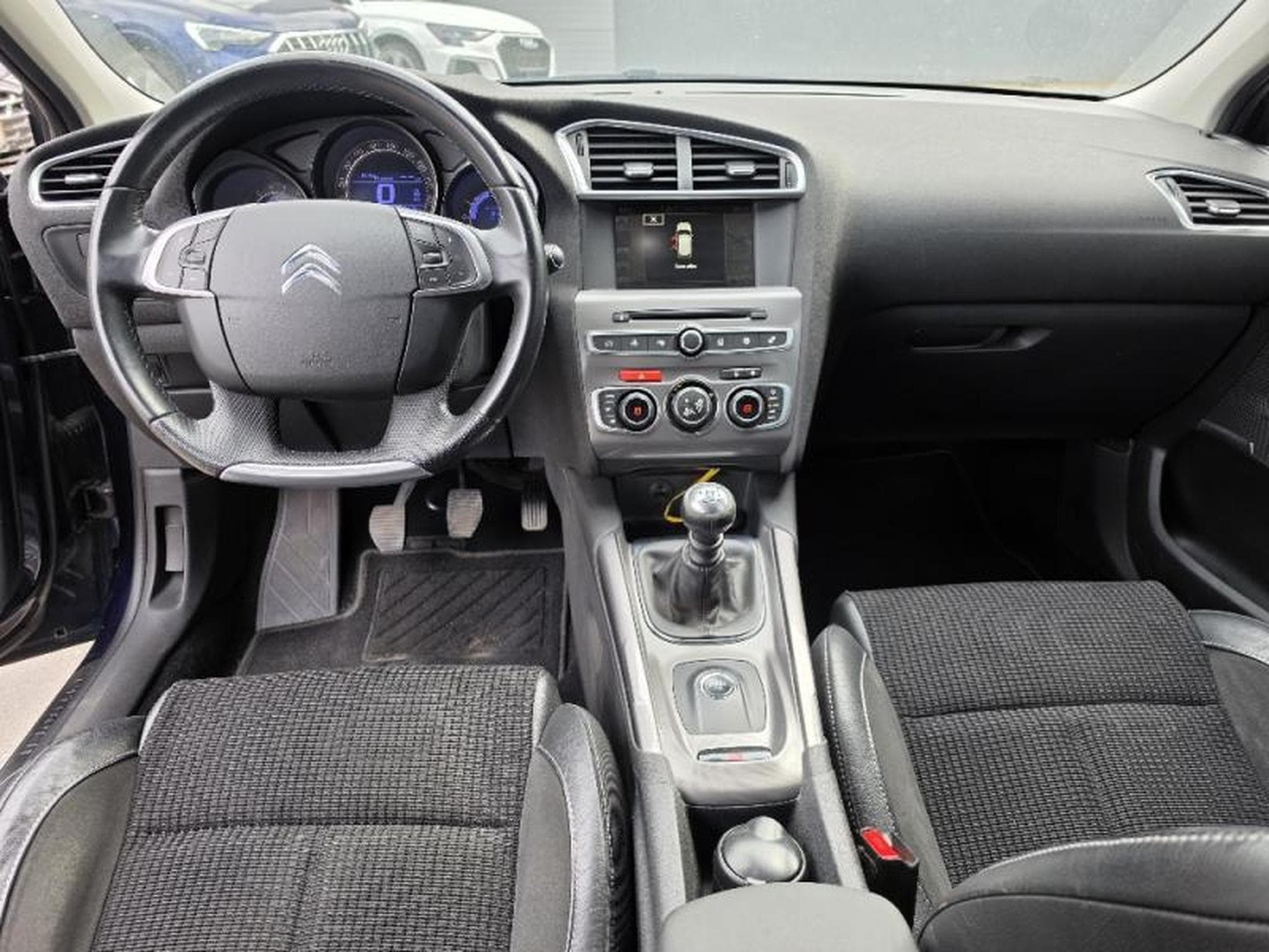 Citroen C4 Shine (2016) - Photo 7