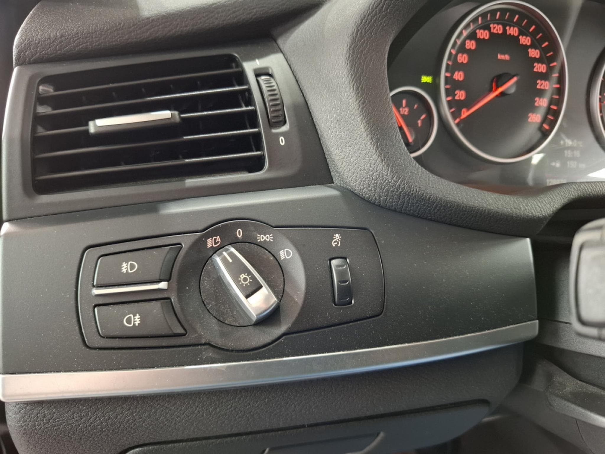 BMW X3 XDRIVE 28i Pack M, CUIR, NAVI, PANORAMA, 4*4, BLUETOOTH, ALU (2012) - Photo 11