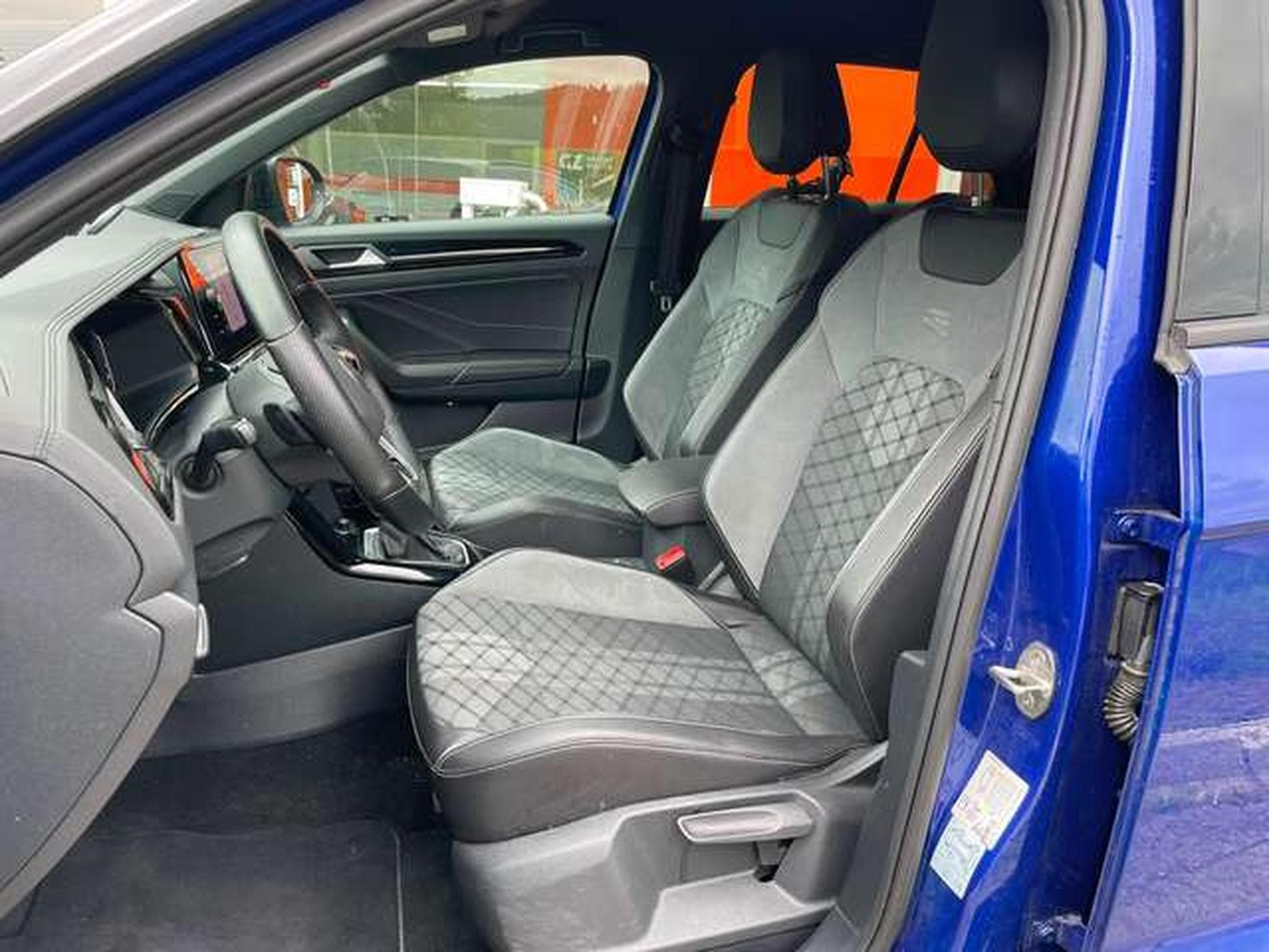 VW T-Roc 1.5 DSG R-Line GARANTIE JUSQU'A 36 MOIS (2022) - Photo 10