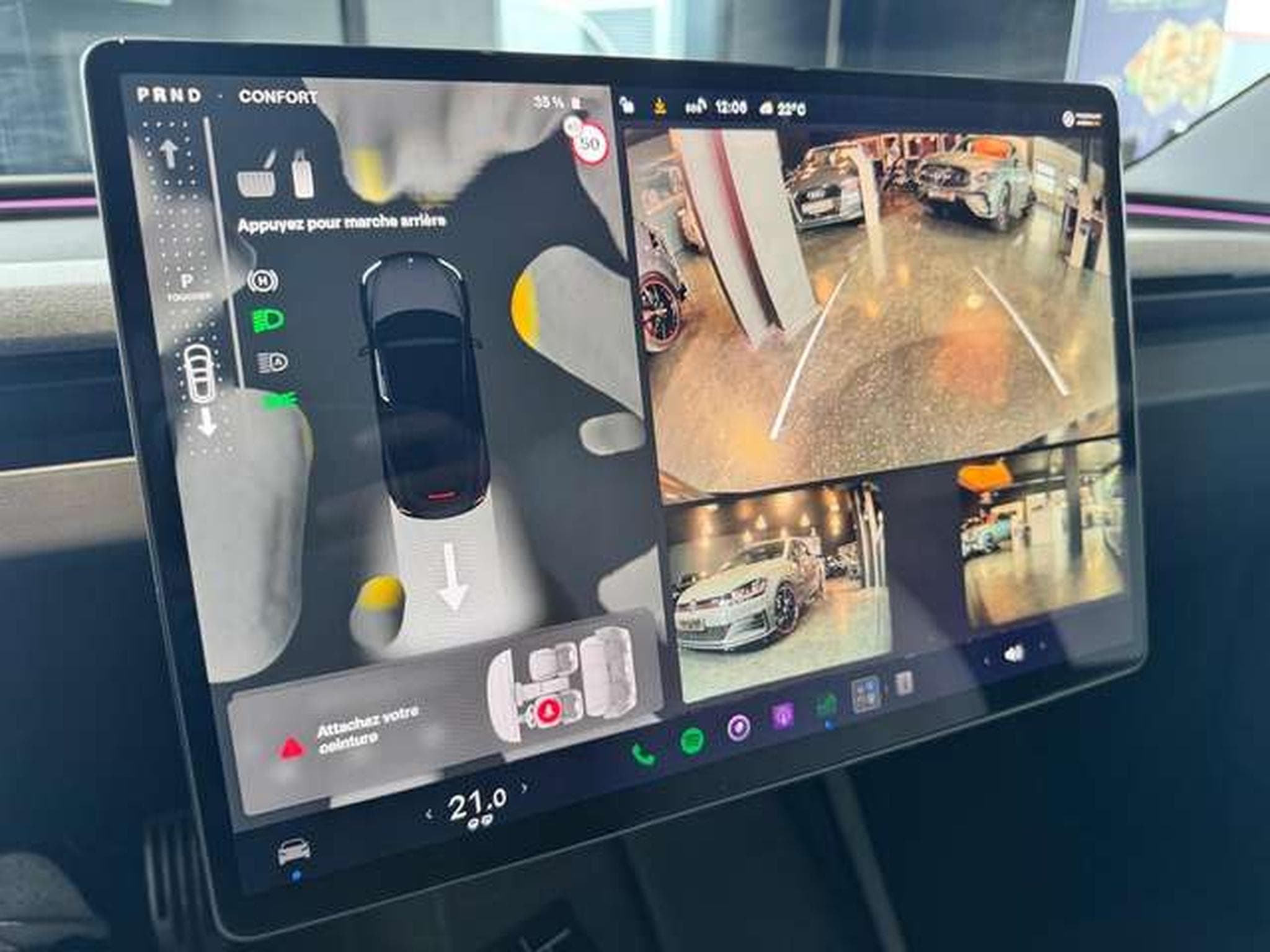 Tesla Model 3 Model 3 RWD Hinterradantrieb (2023) - Photo 12