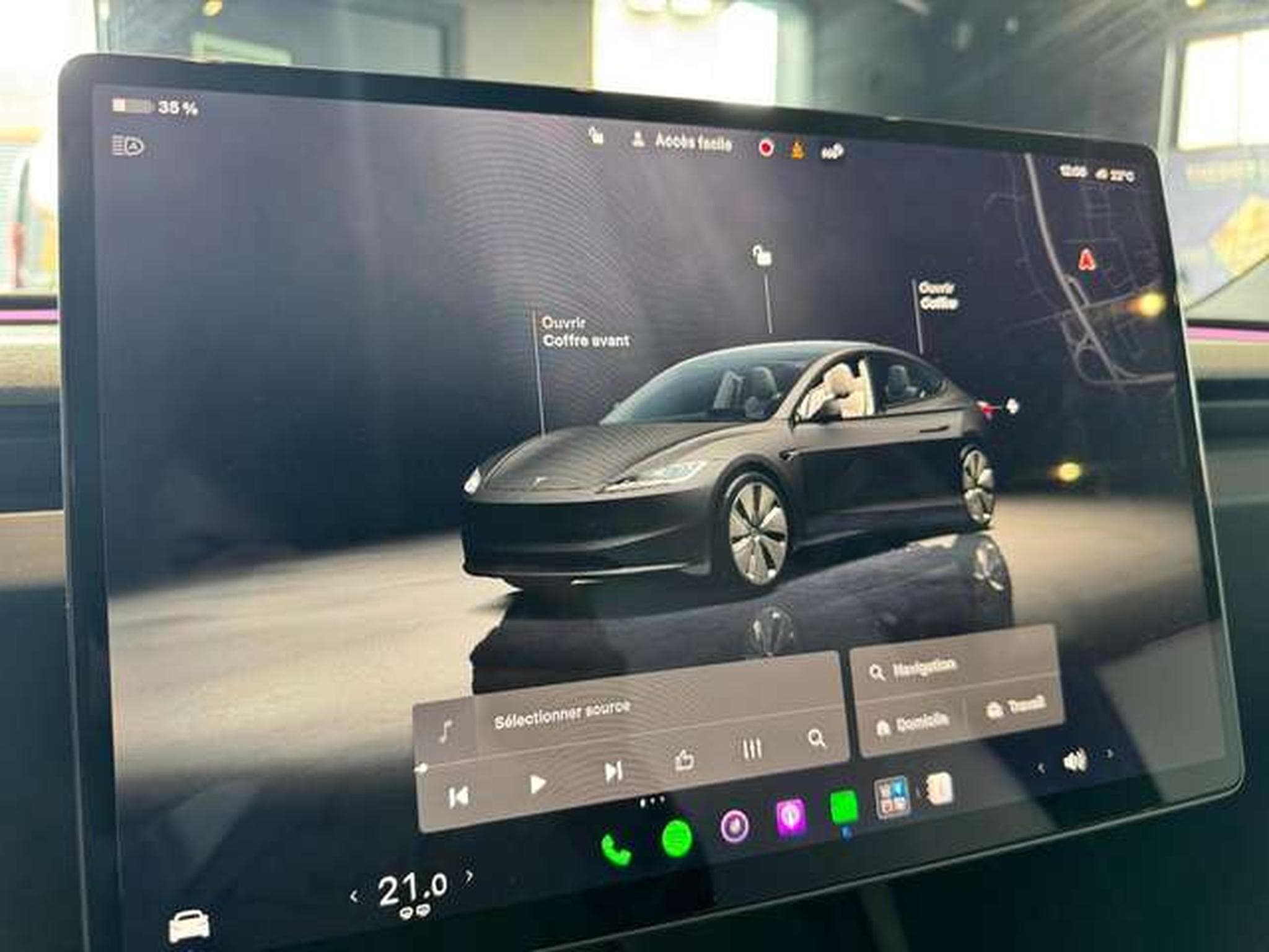 Tesla Model 3 Model 3 RWD Hinterradantrieb (2023) - Photo 16