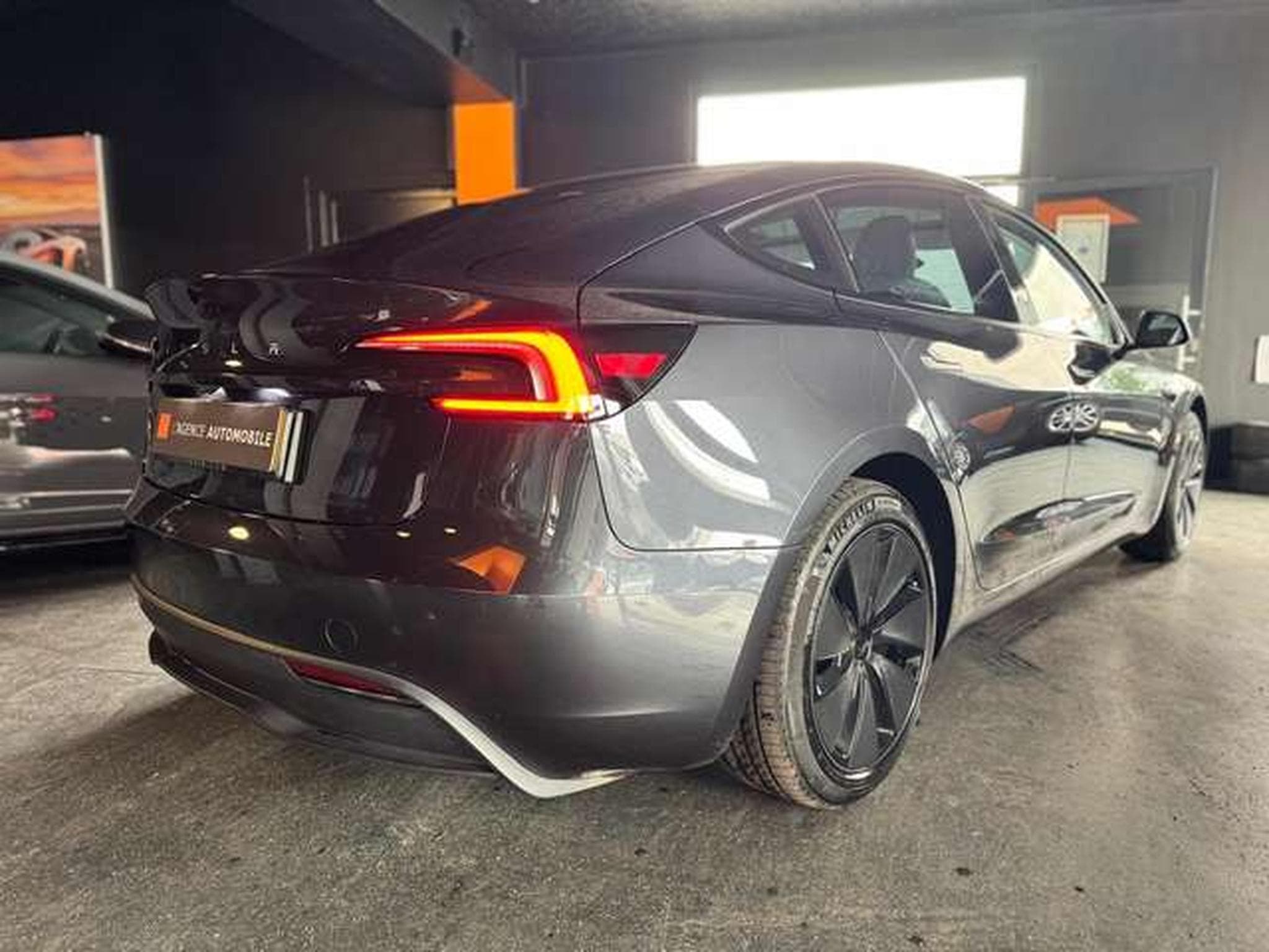 Tesla Model 3 Model 3 RWD Hinterradantrieb (2023) - Photo 7