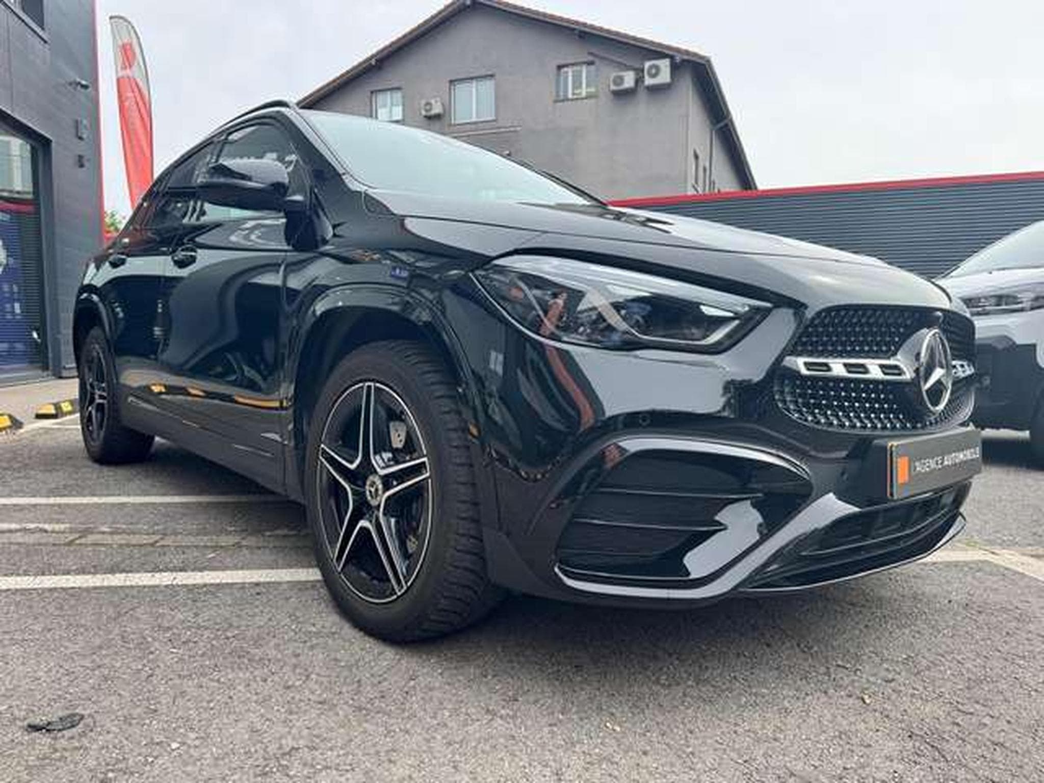 Mercedes GLA 250 GLA 250 e 8G-DCT Edition AMG Line (2024) - Photo 4
