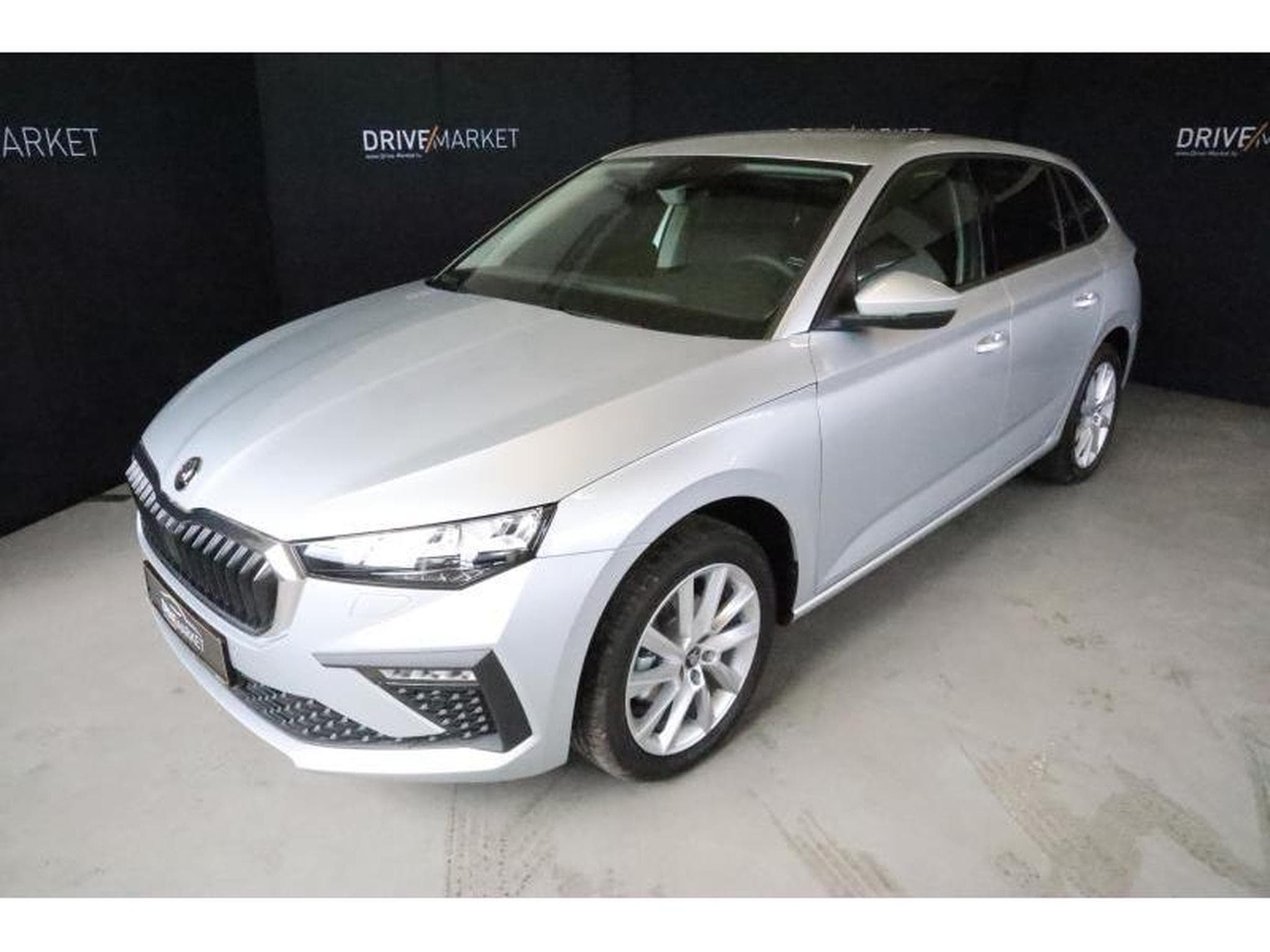 Skoda Scala Selection (2025) - Photo 13