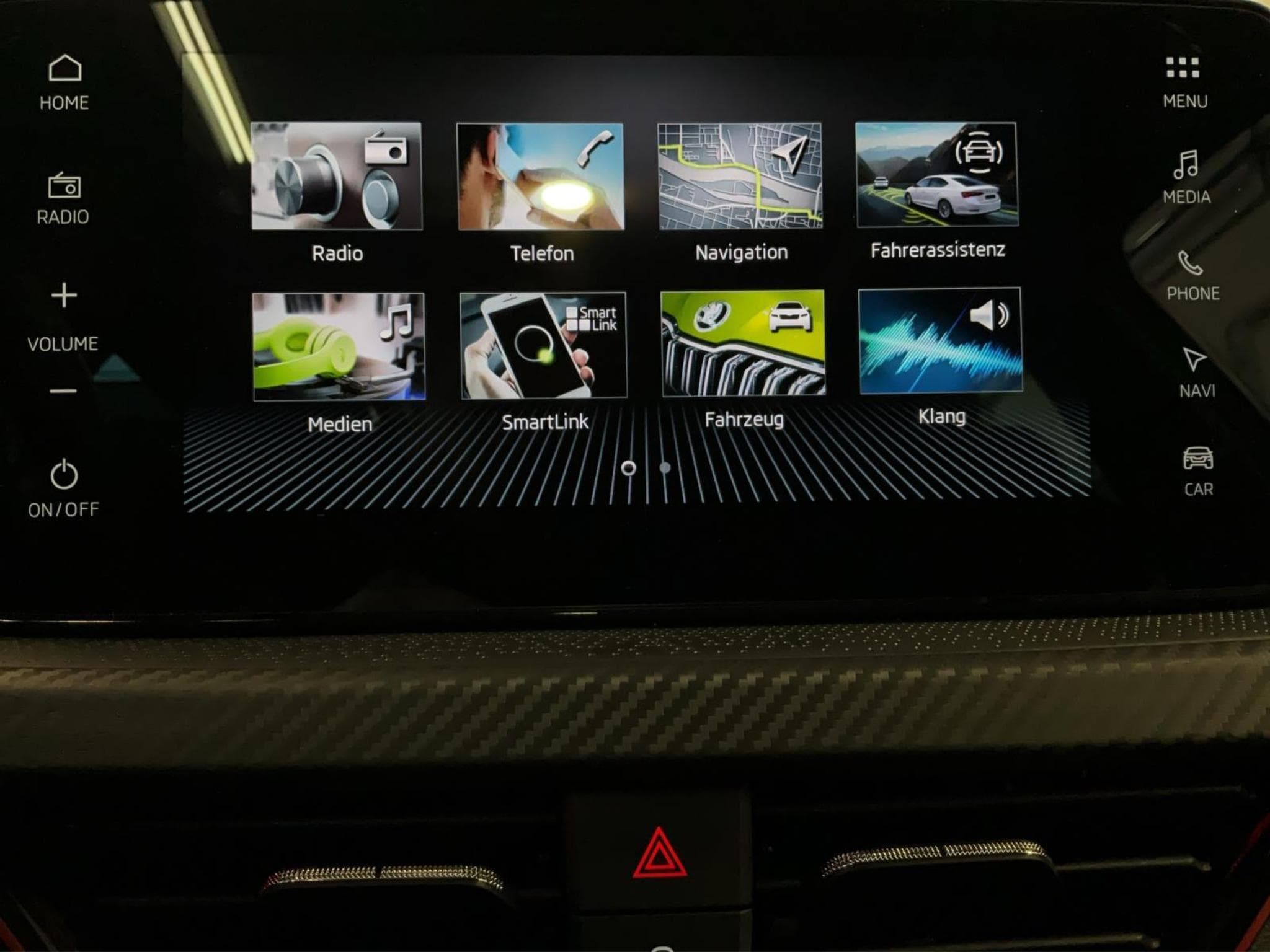 Skoda Kamiq Monte-Carlo+BVM+Pano+RearView (2025) - Photo 15