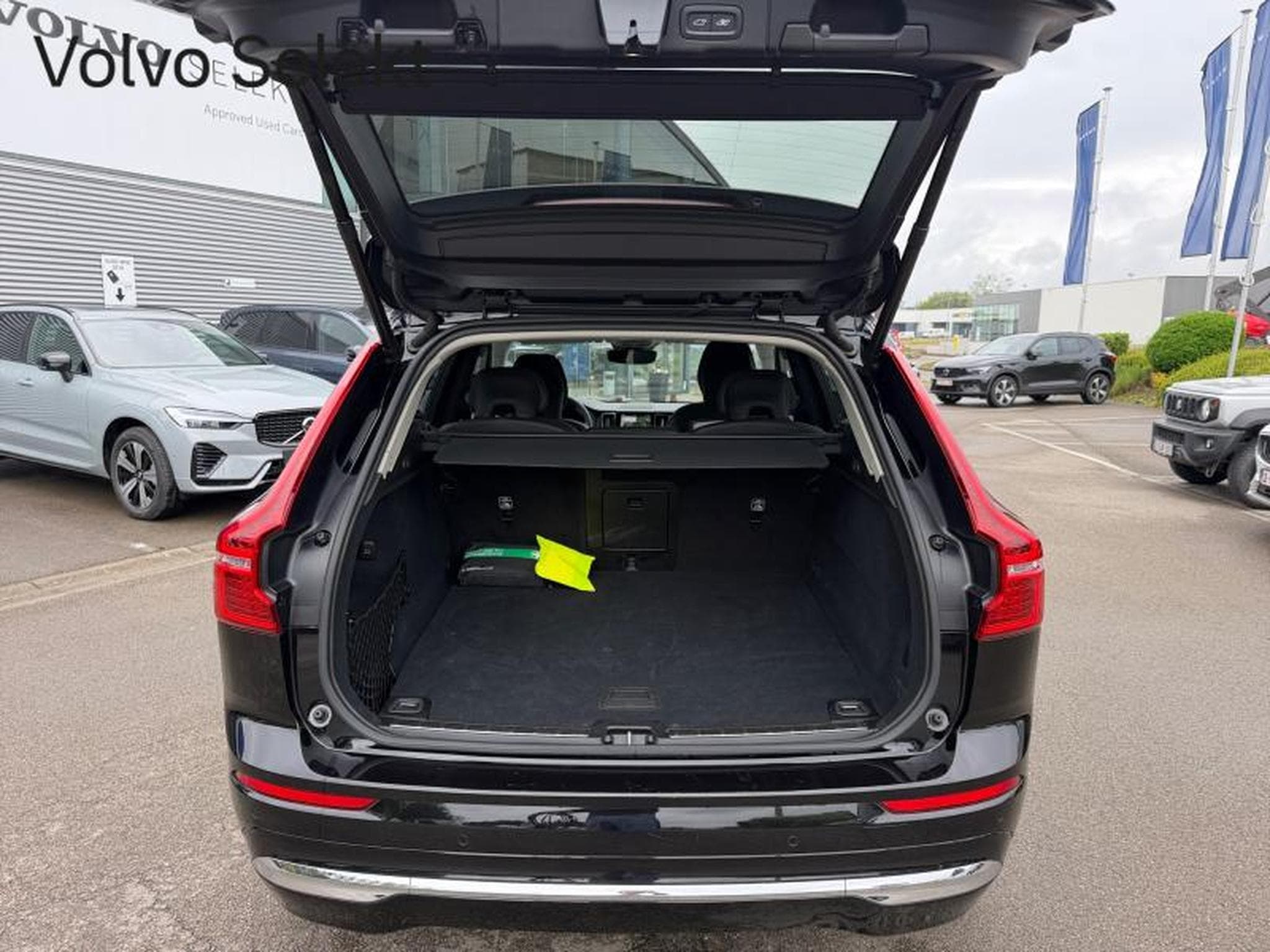 Volvo XC60 T8 Ultra Bright / Hybride (2024) - Photo 19