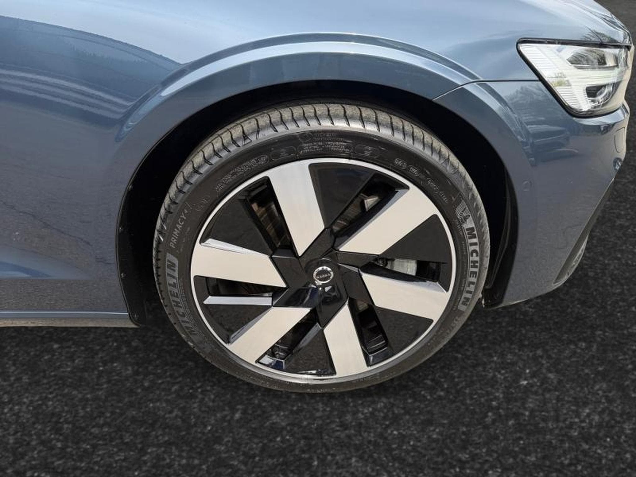 Volvo V60 T6 Ultra Dark / Hybride (2024) - Photo 19