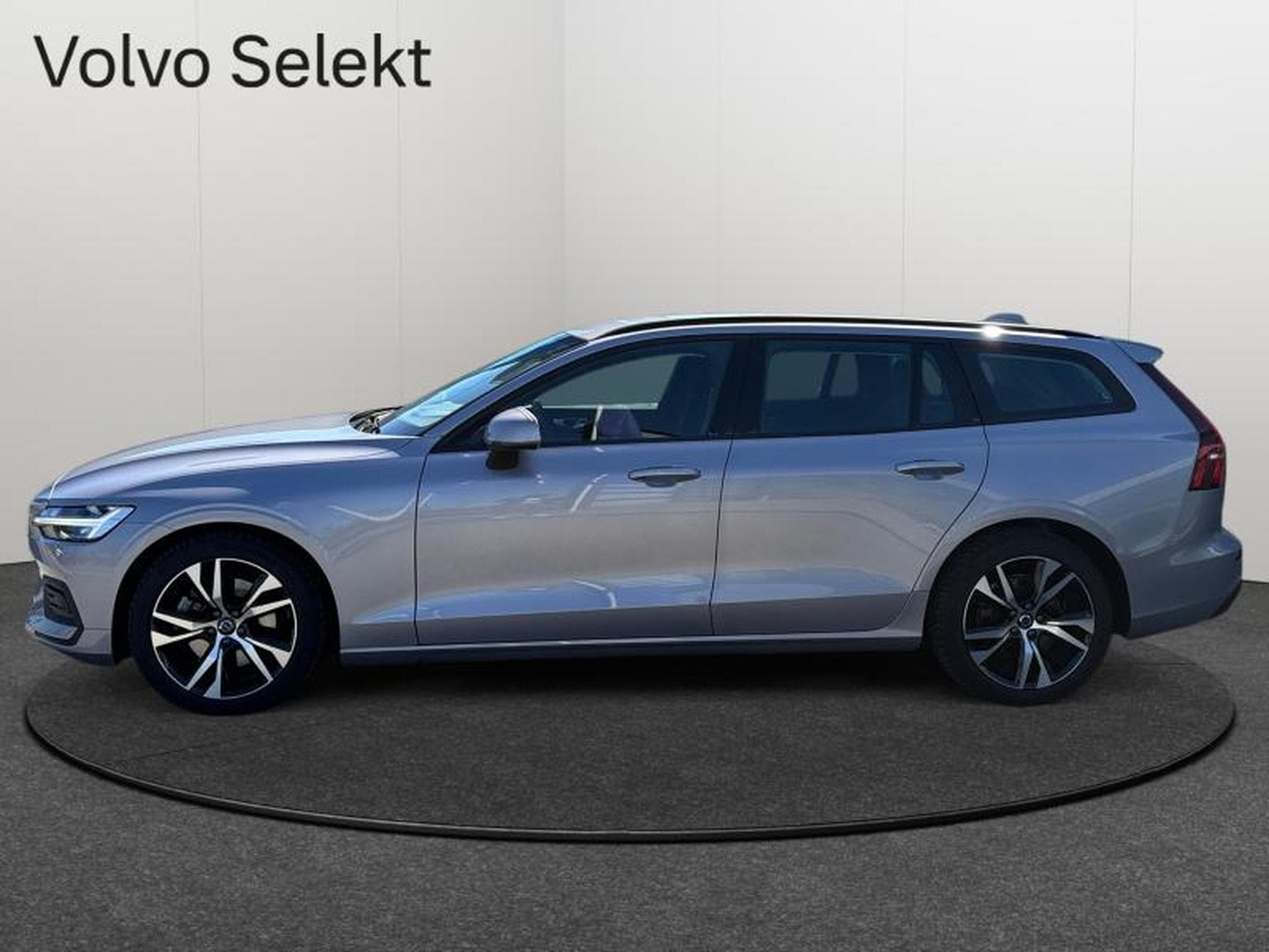Volvo V60 B4 Core / Essence (2025) - Photo 4