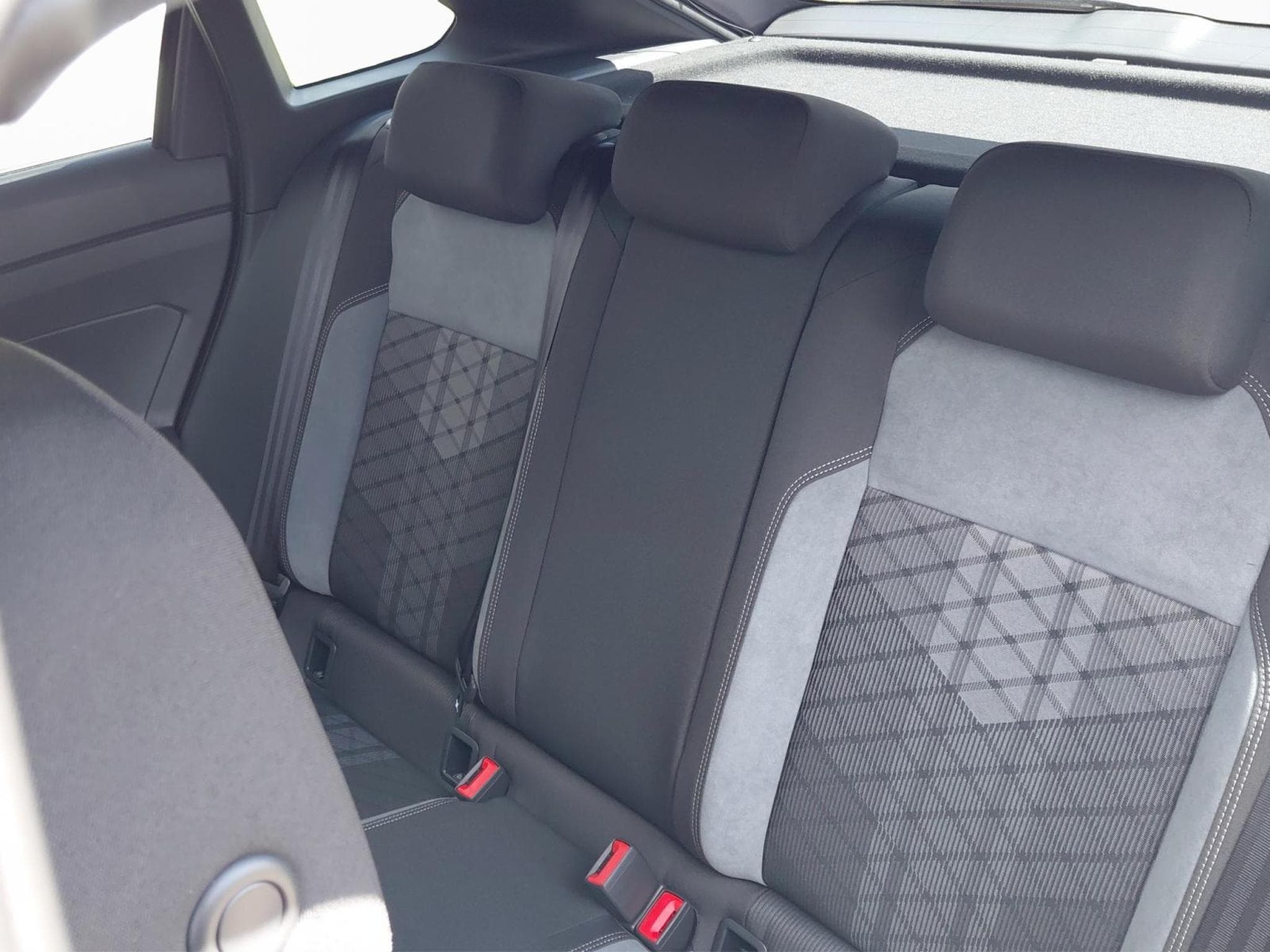 VW Taigo R-Line (2026) - Photo 17