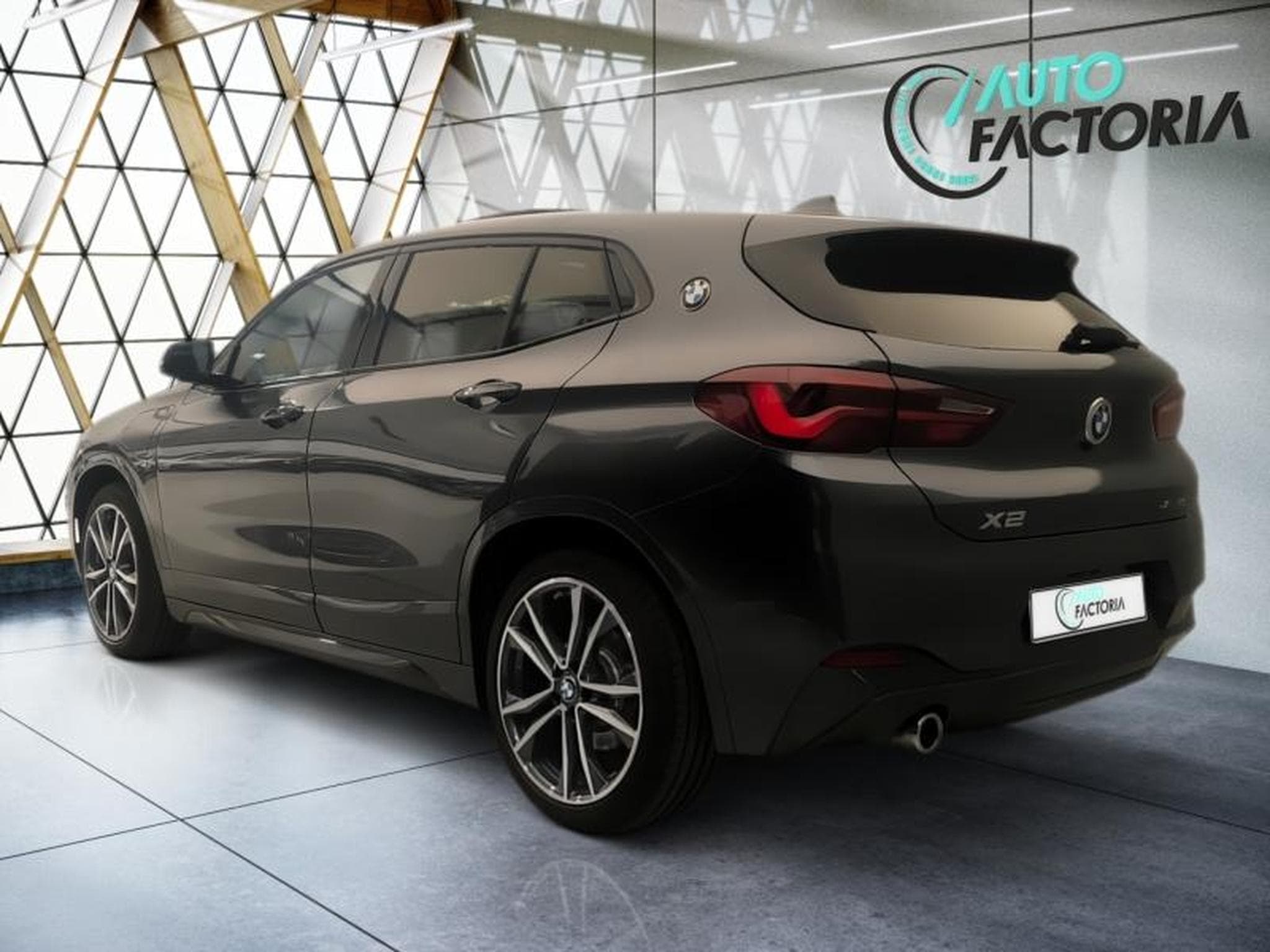BMW X2 -52% xDrive25eA 220ch M Sport Euro6d-T 6cv (2021) - Photo 16