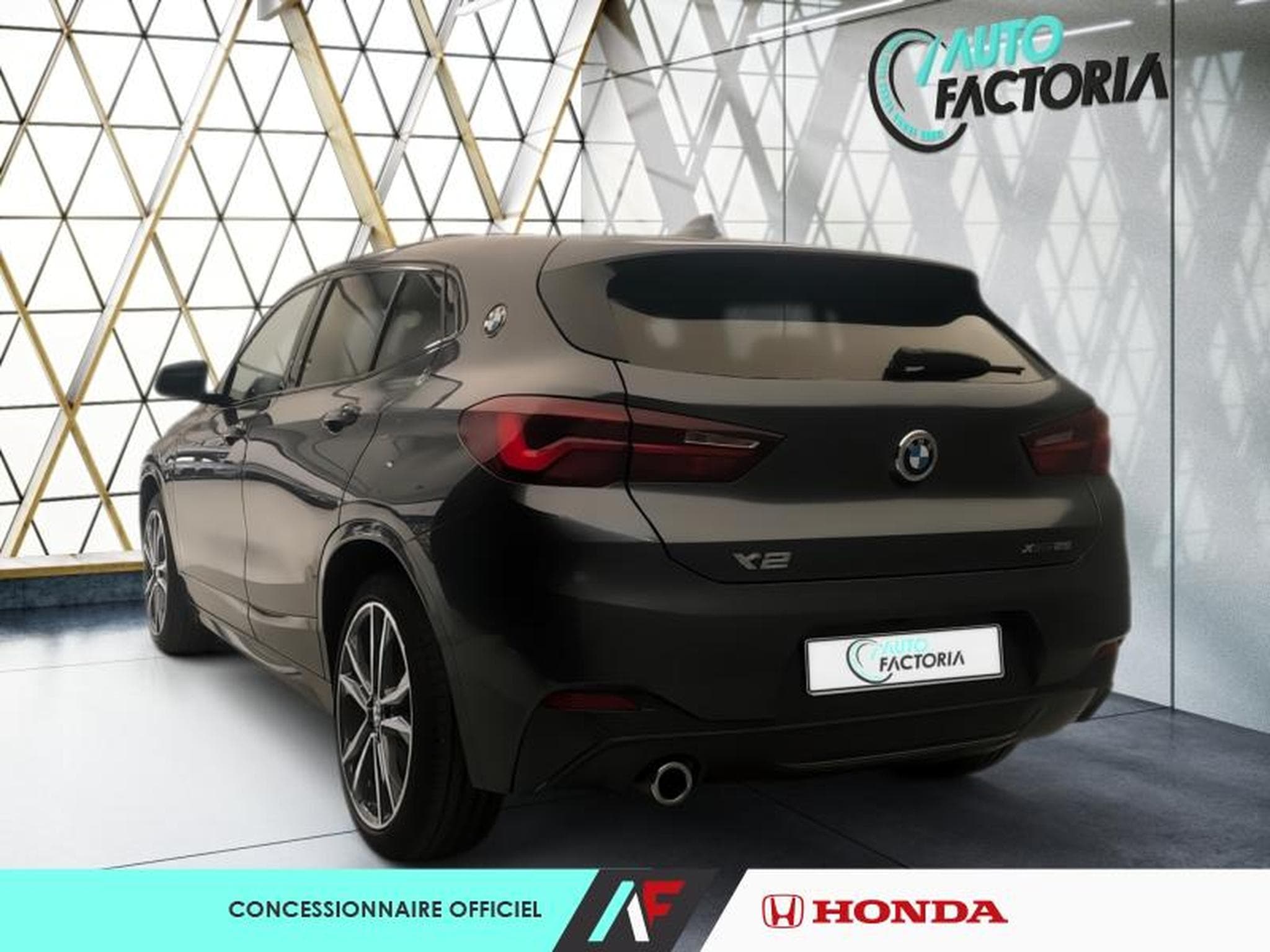 BMW X2 -52% xDrive25eA 220ch M Sport Euro6d-T 6cv (2021) - Photo 3