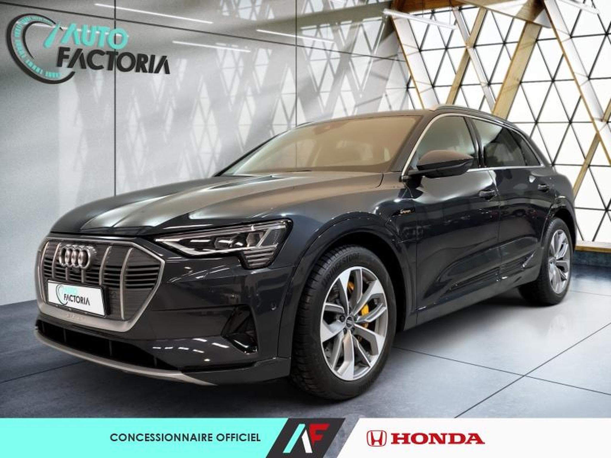 Audi e-tron -57% 55 408ch e-quattro (2021) - Photo 2