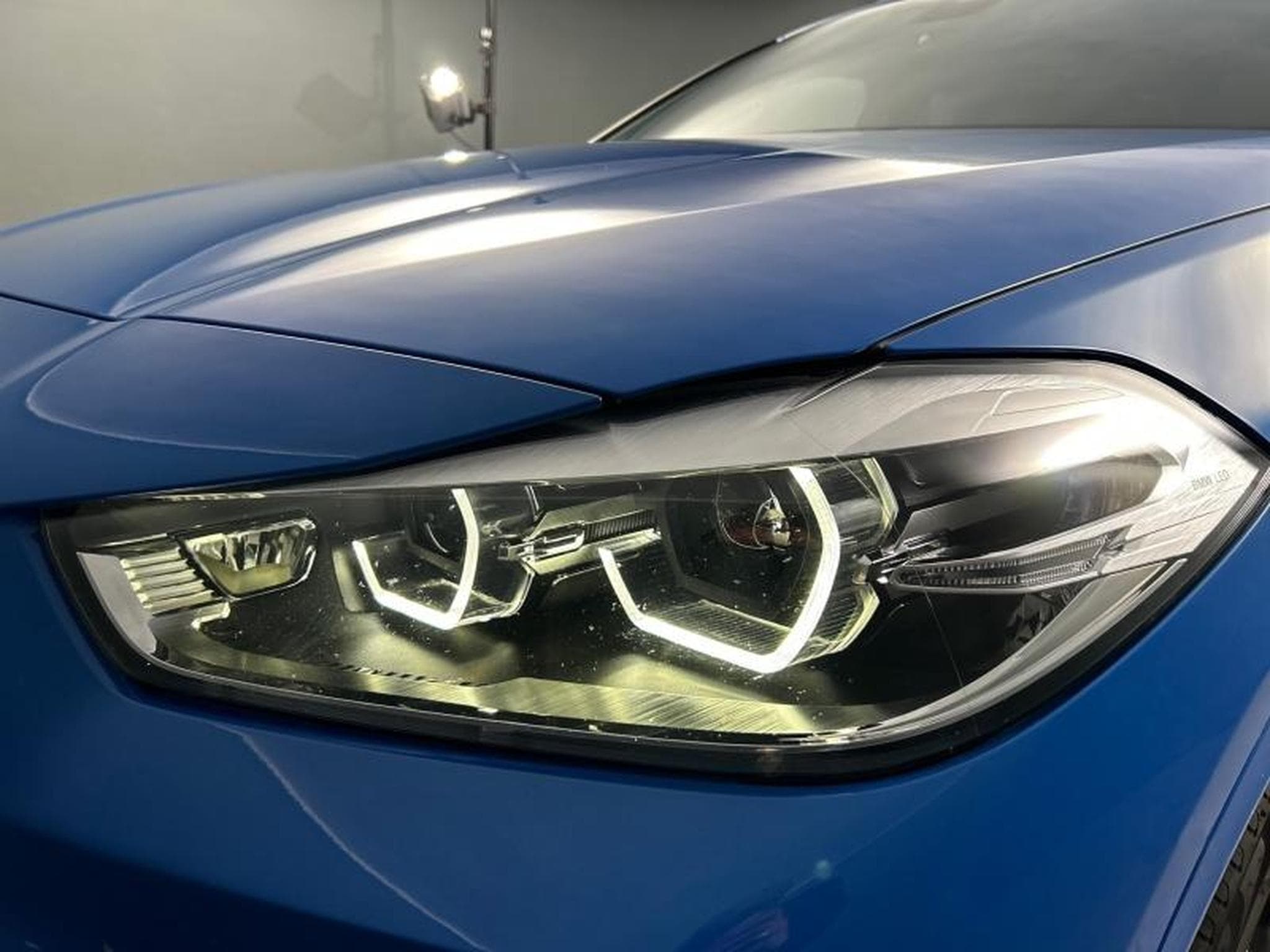 BMW X2 -53% xDrive25eA 220ch M Sport Euro6d-T 6cv (2021) - Photo 17