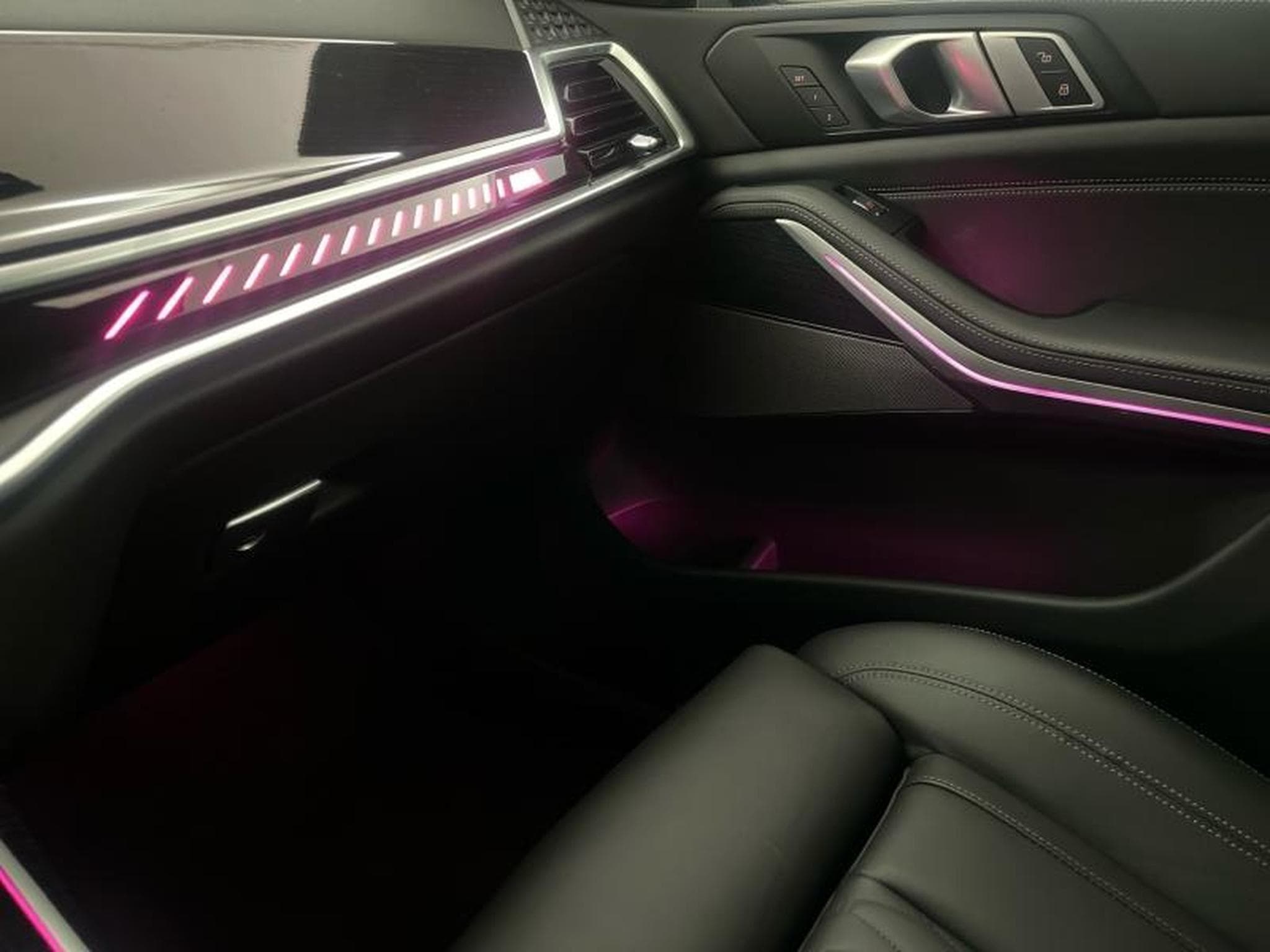 BMW X7 -35% M60iA xDrive 530ch M Performance (2023) - Photo 14