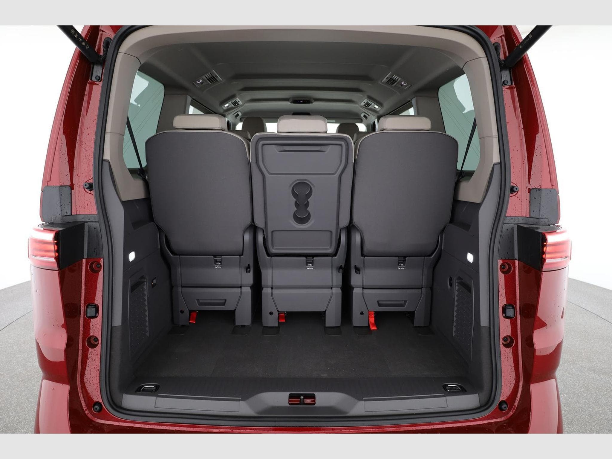 VW T7 eHybrid 4M Business (2026) - Photo 12