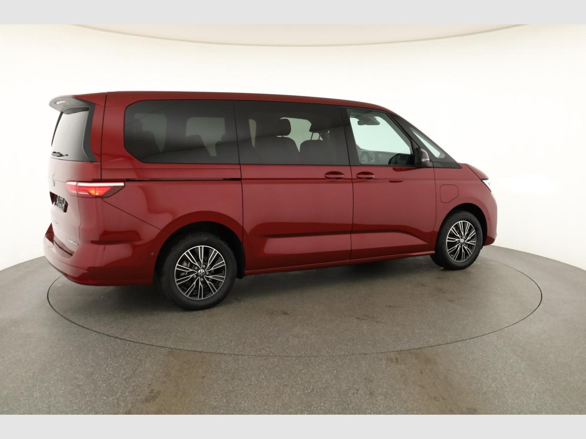 VW T7 eHybrid 4M Business (2026) - Photo 21