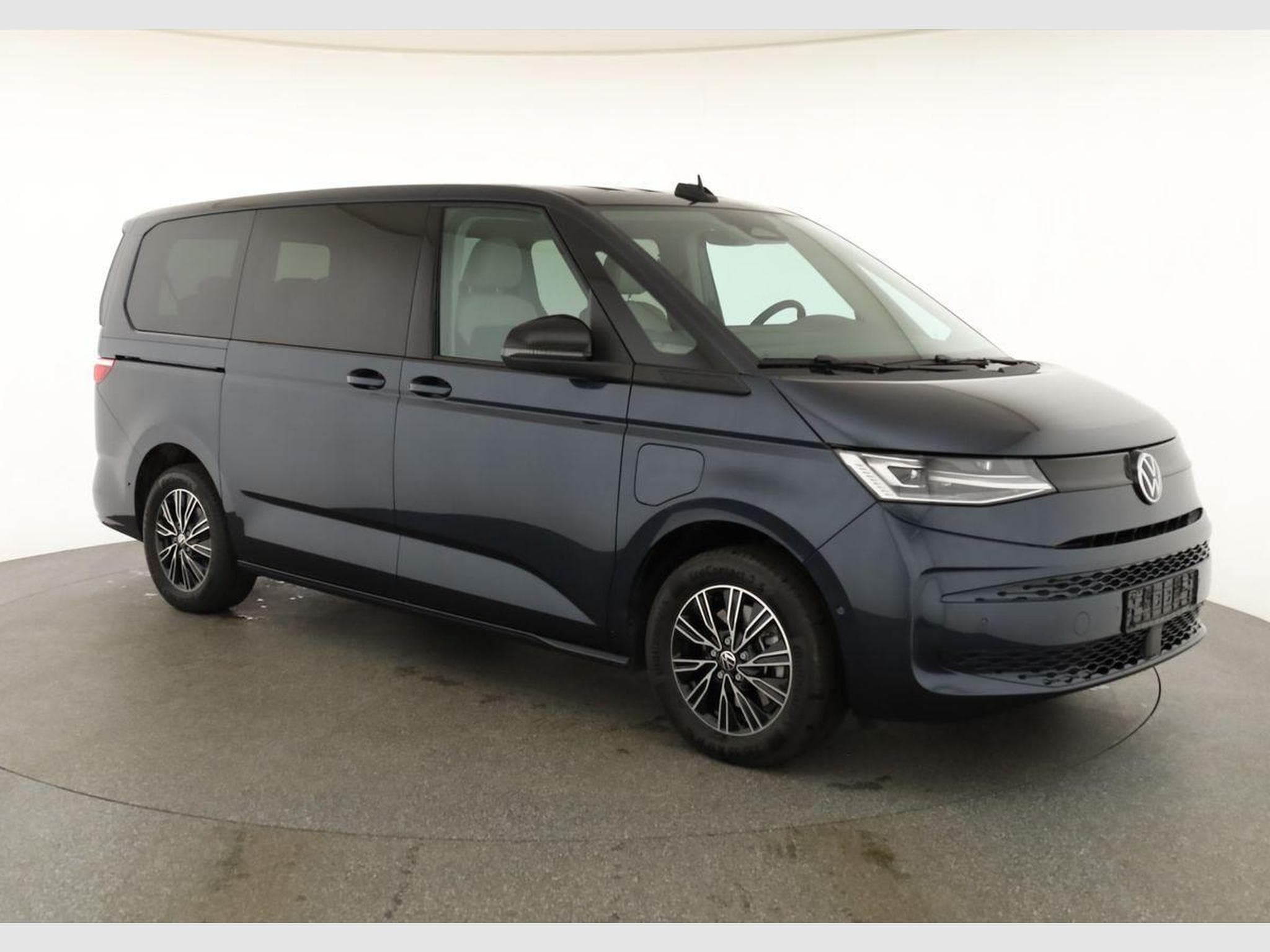 VW T7 eHybrid 4M Business (2026) - Photo 1