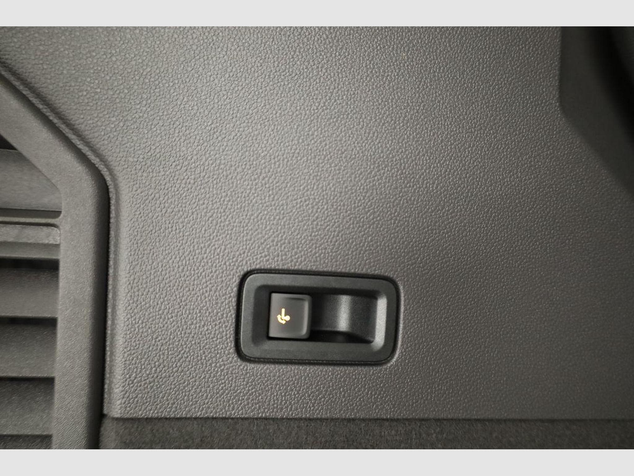 VW T7 eHybrid 4M Business (2026) - Photo 15