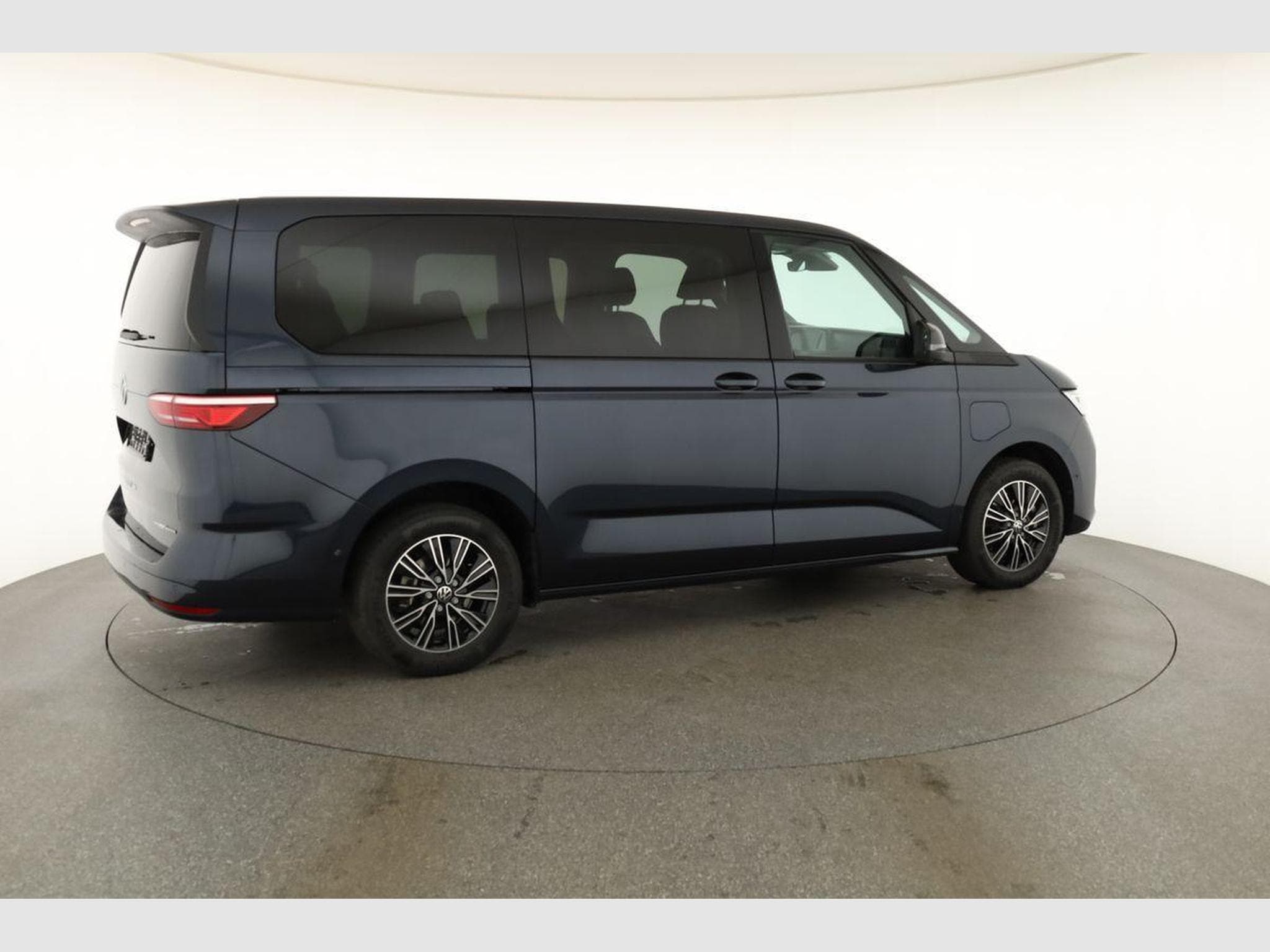 VW T7 eHybrid 4M Business (2026) - Photo 22
