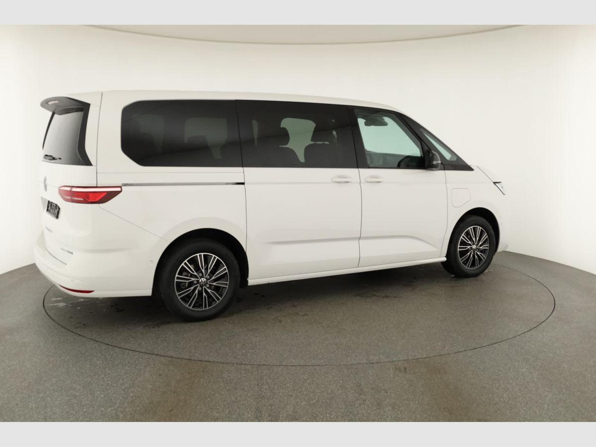 VW T7 eHybrid 4M Business (2026) - Photo 22