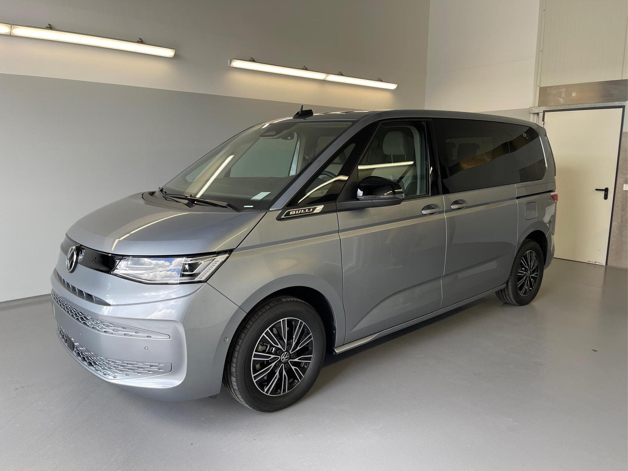 VW T7 Business (2026) - Photo 1