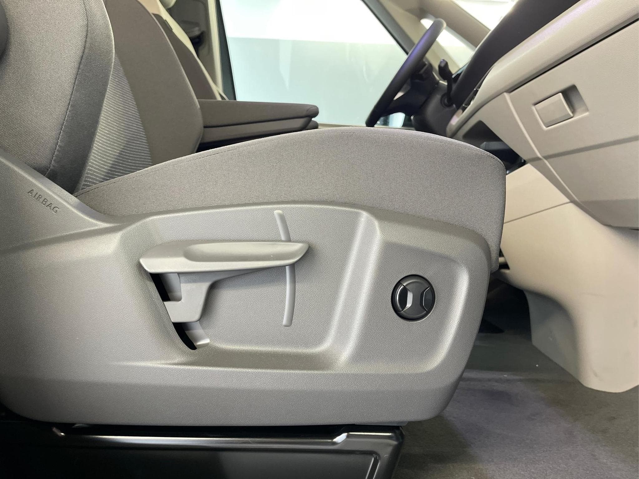 VW T7 Business (2026) - Photo 16