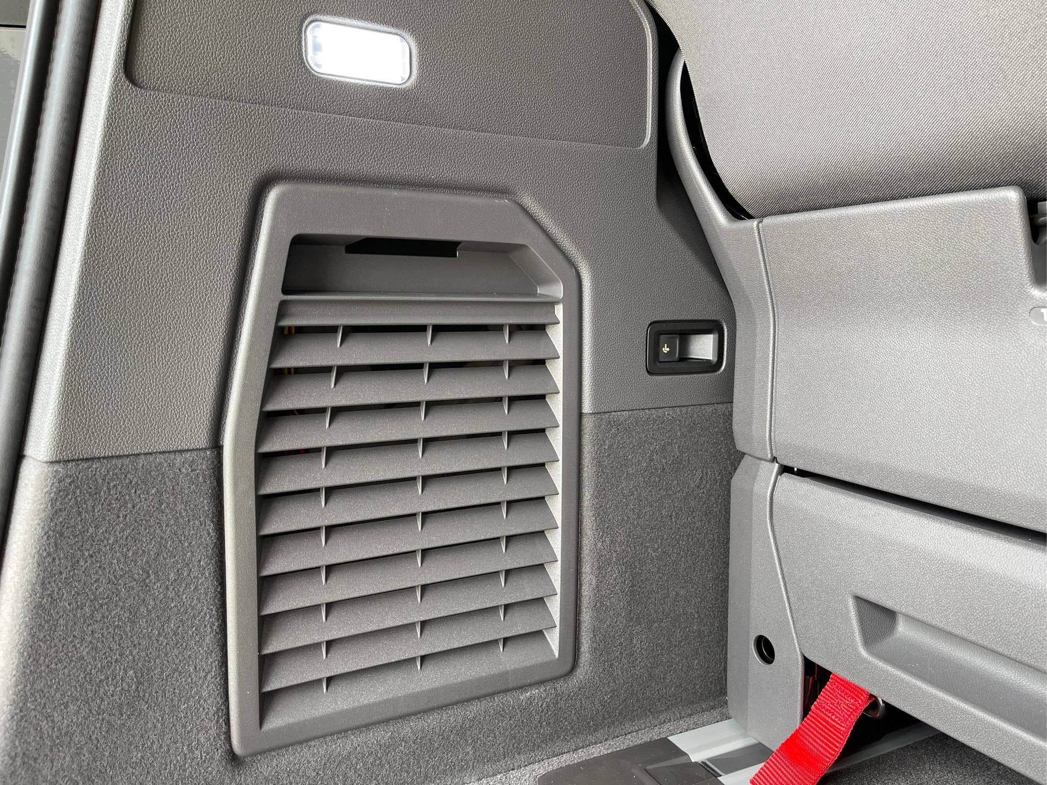 VW T7 Business (2026) - Photo 22