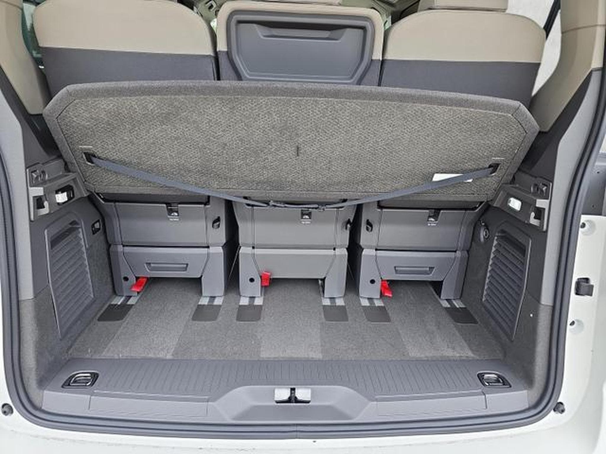 VW T7 Edition lang (2026) - Photo 13
