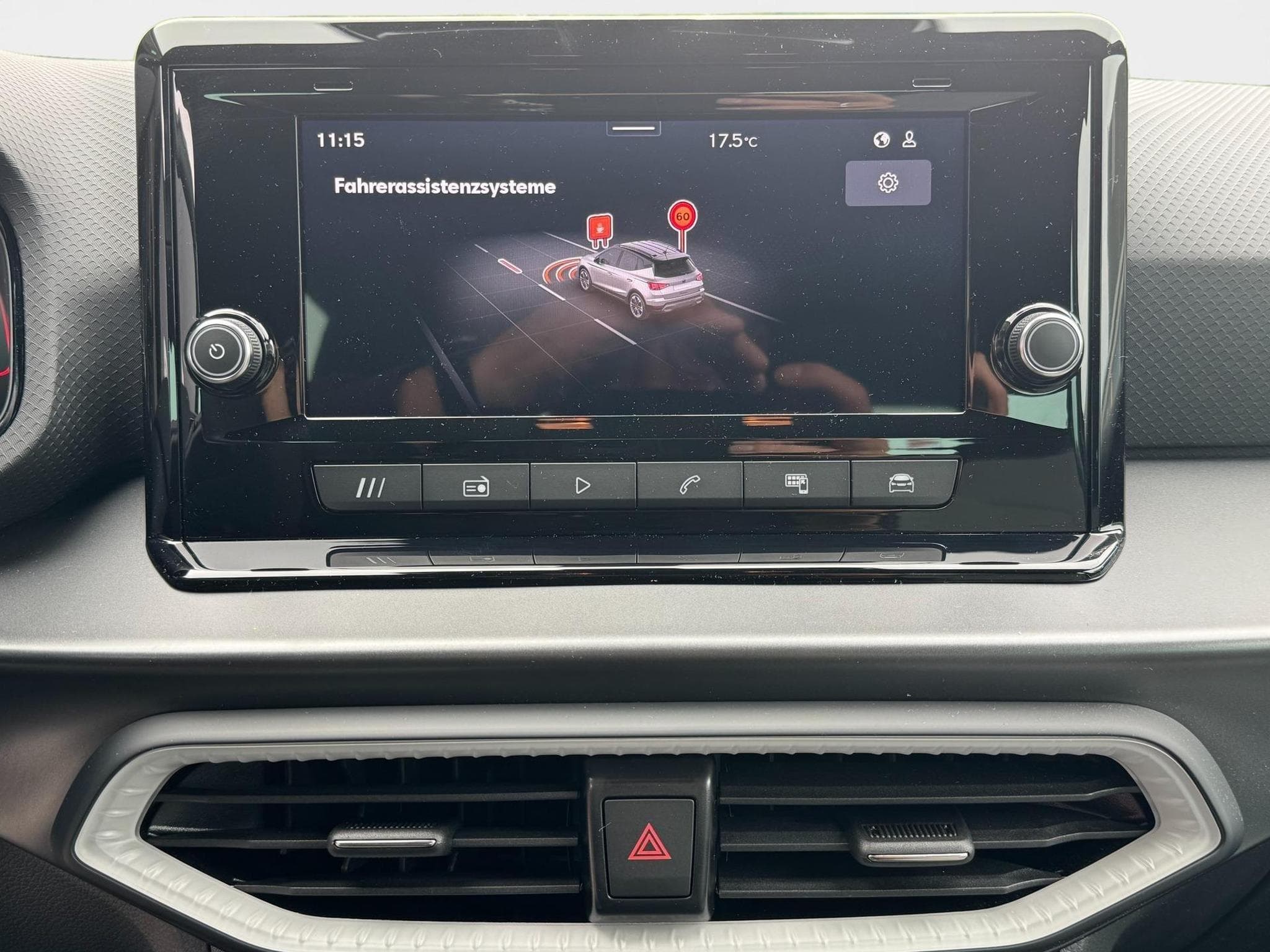 Seat Arona FR (2026) - Photo 18