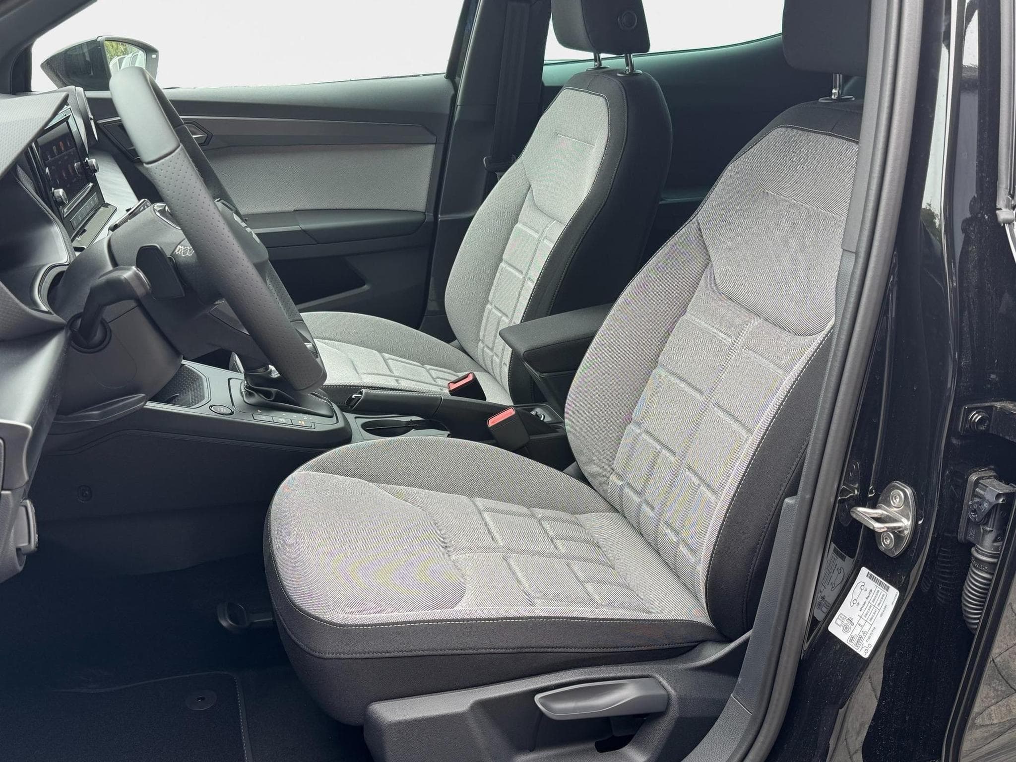 Seat Arona FR (2026) - Photo 24