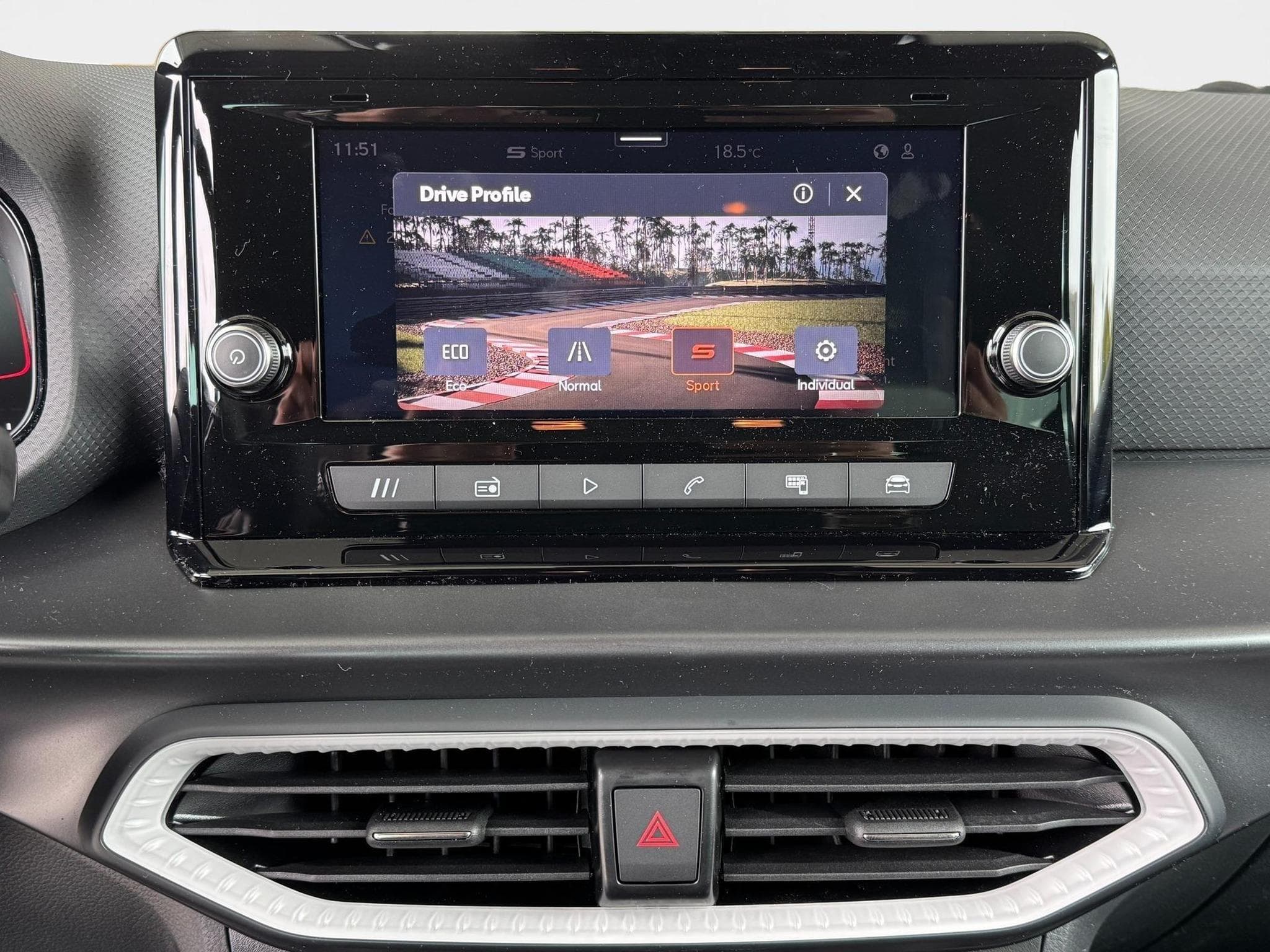 Seat Arona FR 1.5 TSI (2026) - Photo 18