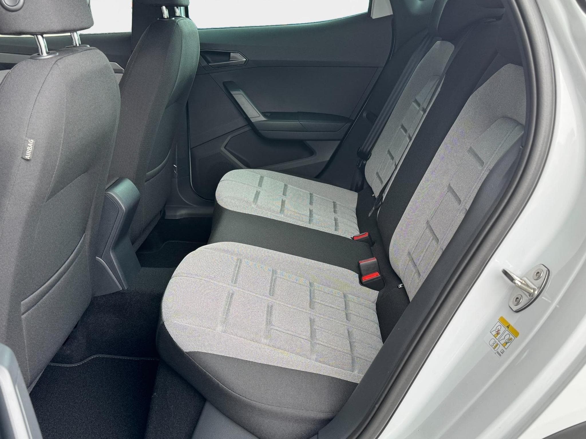 Seat Arona FR 1.5 TSI (2026) - Photo 25