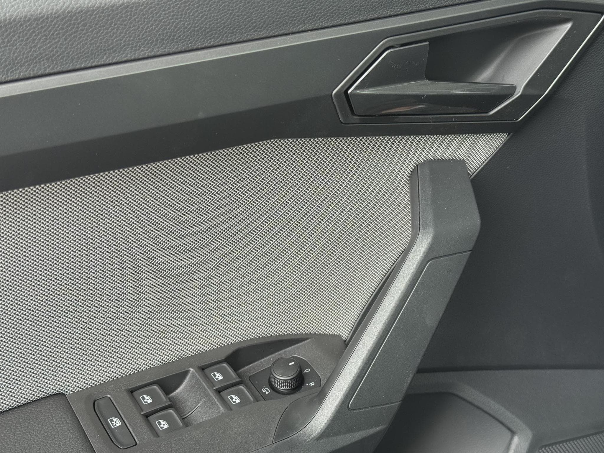 Seat Arona FR (2026) - Photo 23