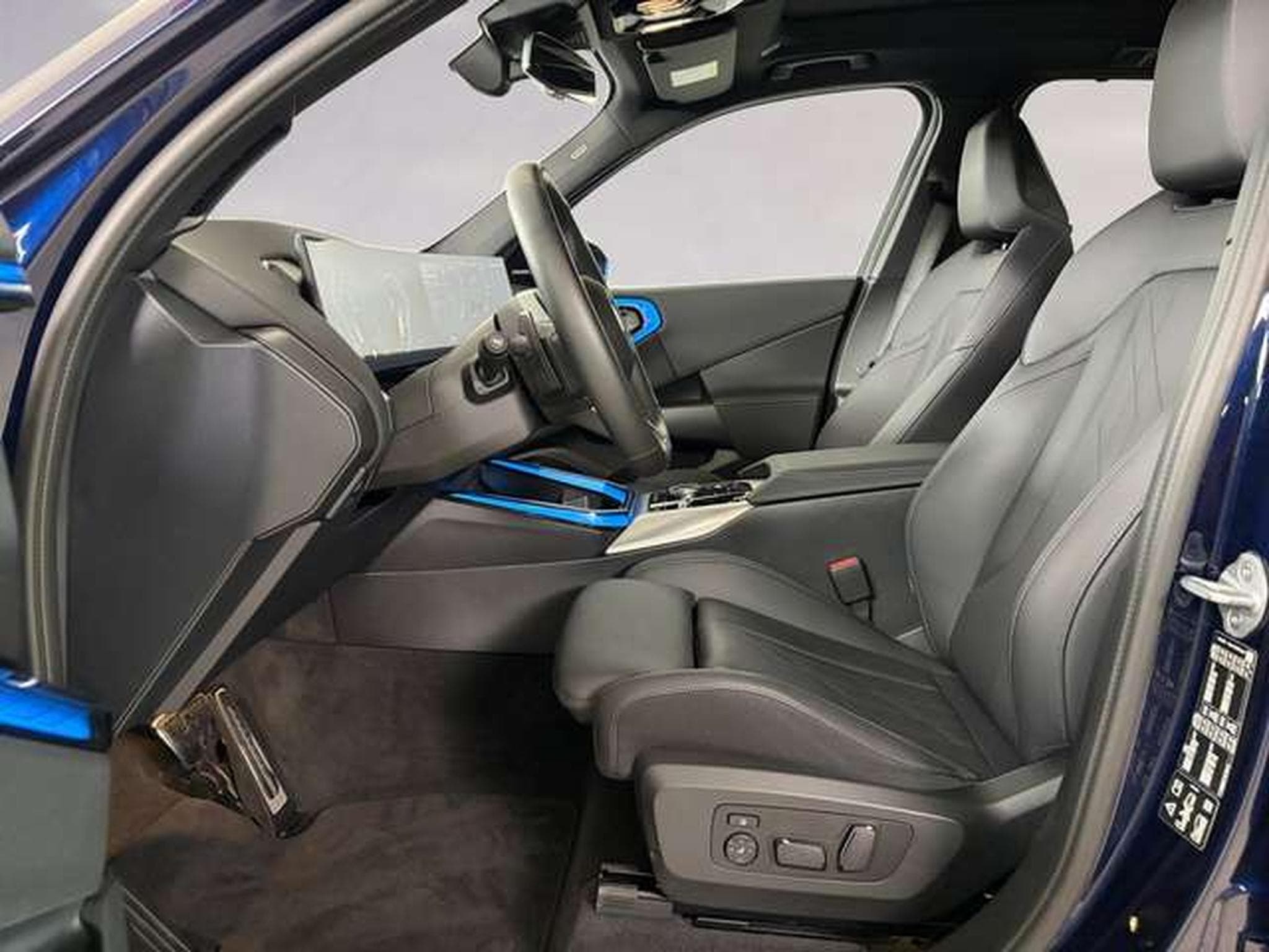 BMW X3 20d xDrive HK HiFi DAB LED (2025) - Photo 8