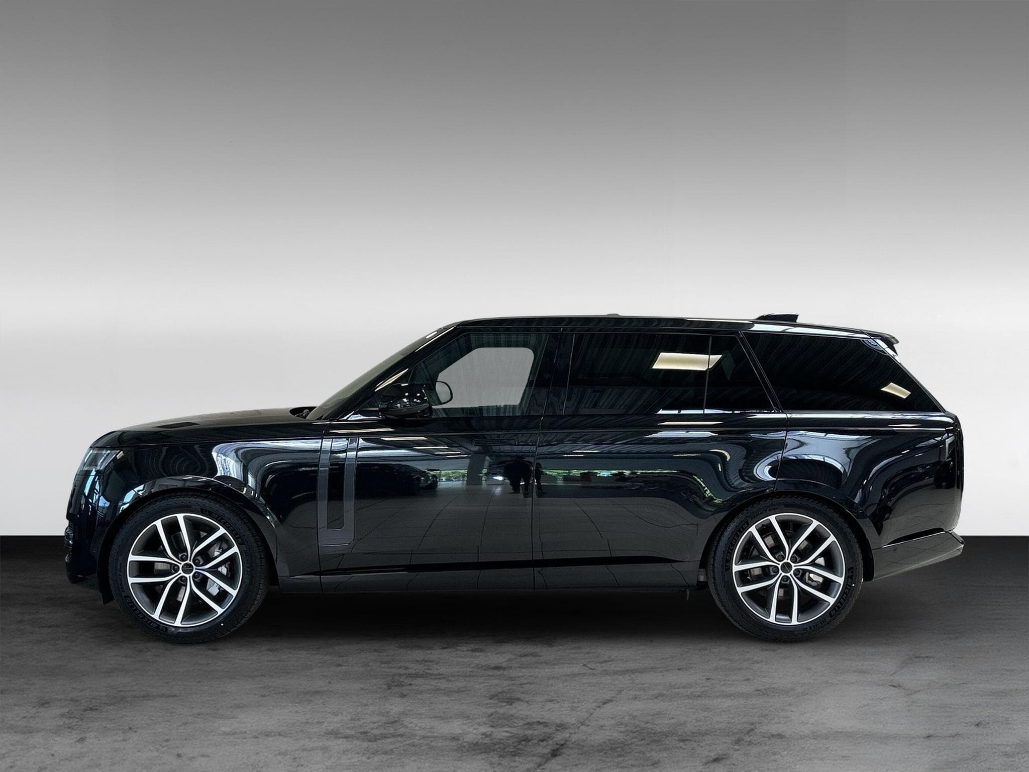Land-Rover Range Rover P530 LWB HSE +Panoramaschiebedach (2026) - Photo 3