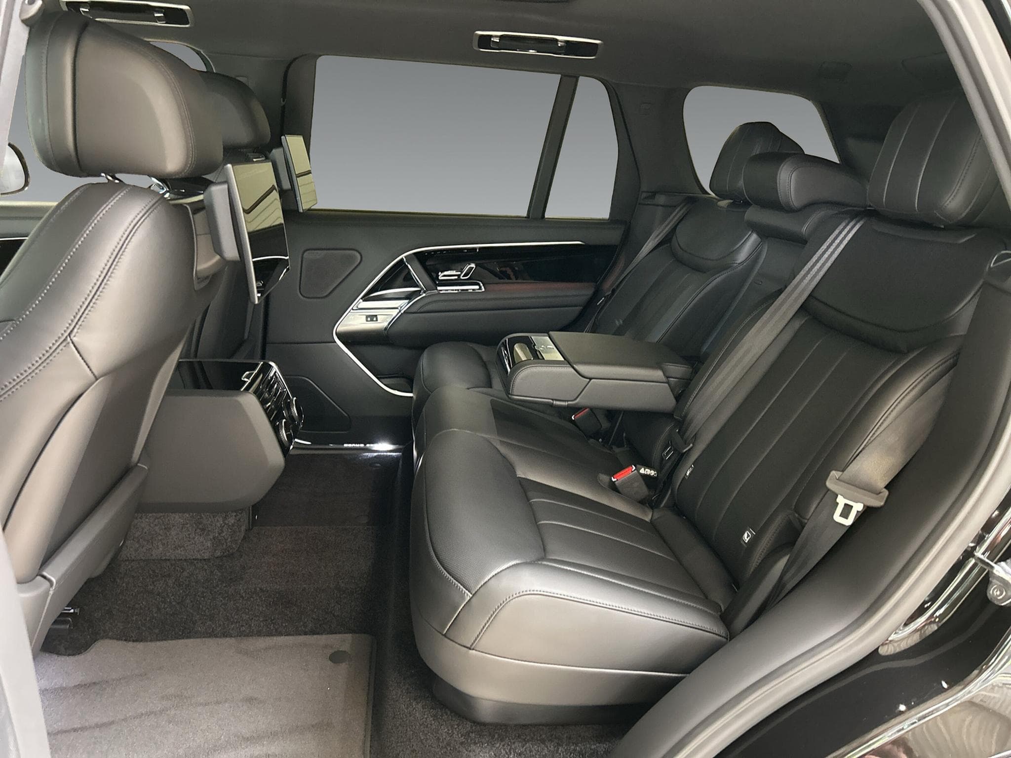 Land-Rover Range Rover P530 LWB HSE +Panoramaschiebedach (2026) - Photo 8