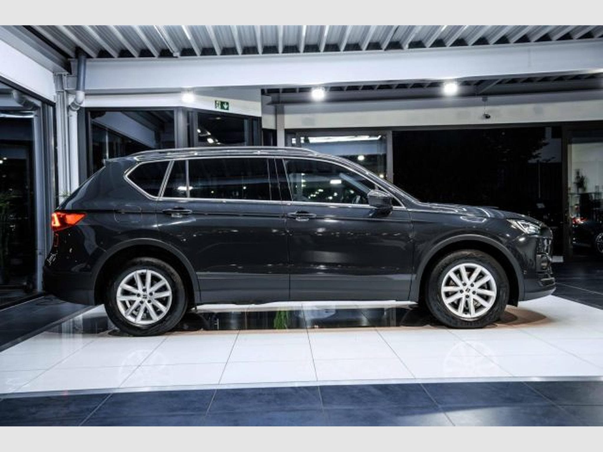 Seat Tarraco Tarraco 2.0 TDI DSG NAVI STAHZG LED RFK 7-Sitzer (2022) - Photo 7