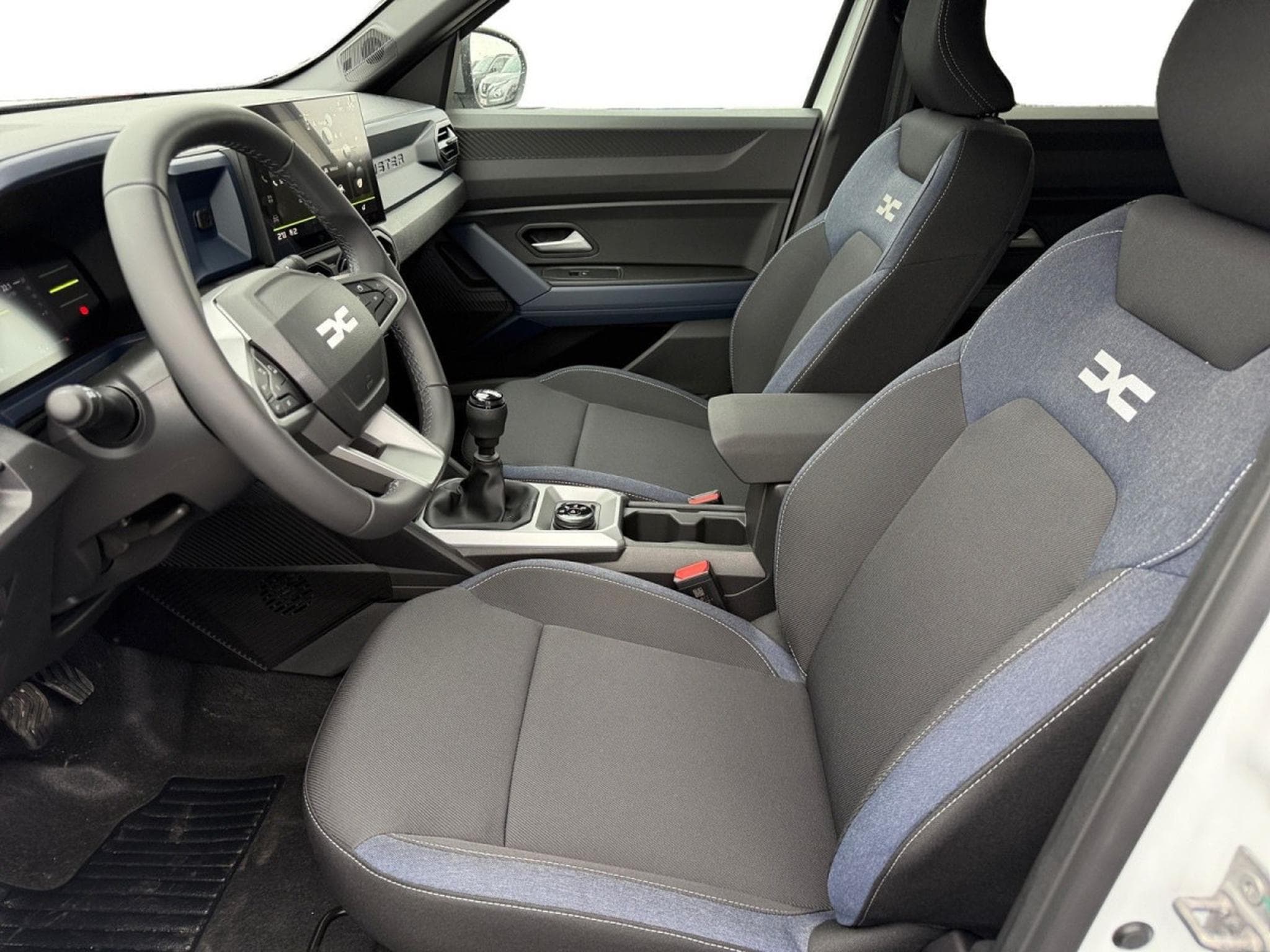 Dacia Duster 1.2 Tce Journey 4x4 (2026) - Photo 6