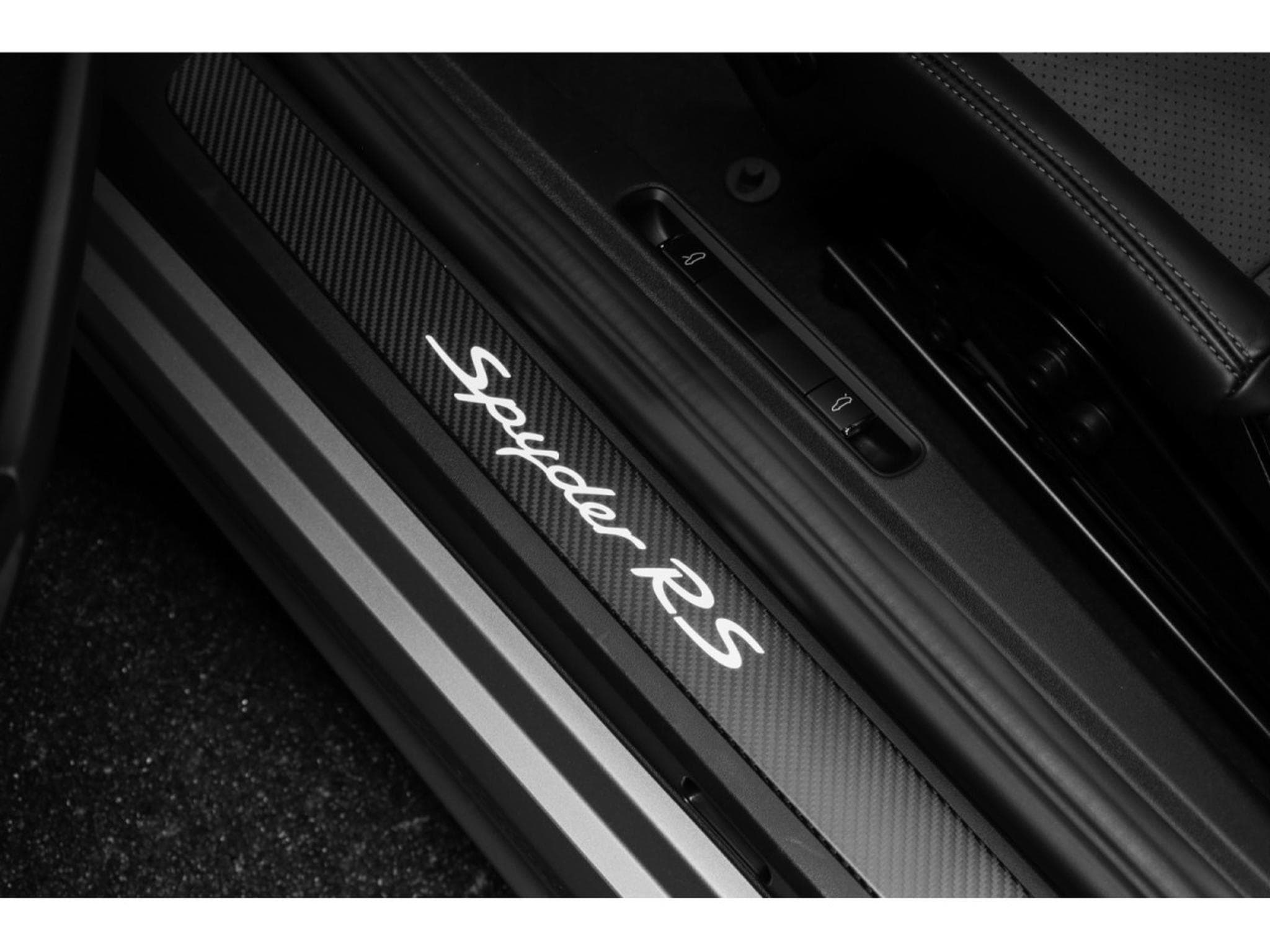 Porsche Boxster 718 Spyder RS PDK - PACK WEISSACH - ARGENT GT (2026) - Photo 16